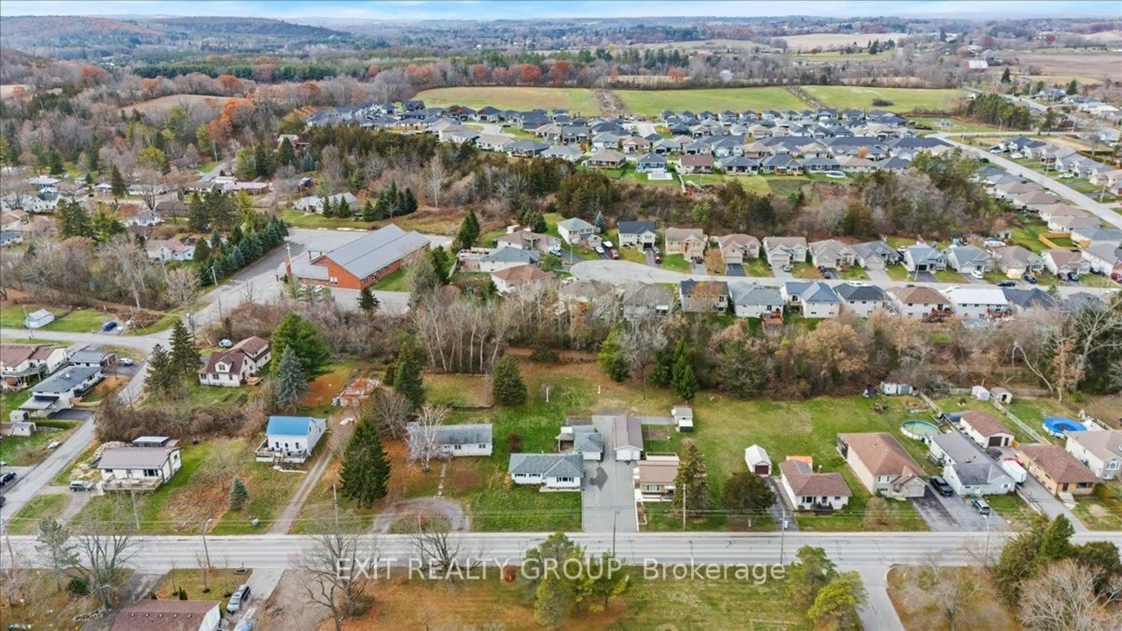 A pic from outside/outdoor area/front of a property/back of a property/a pic from drone, mountain view for 165 North Trent St, Hastings Ontario K0K 2C0