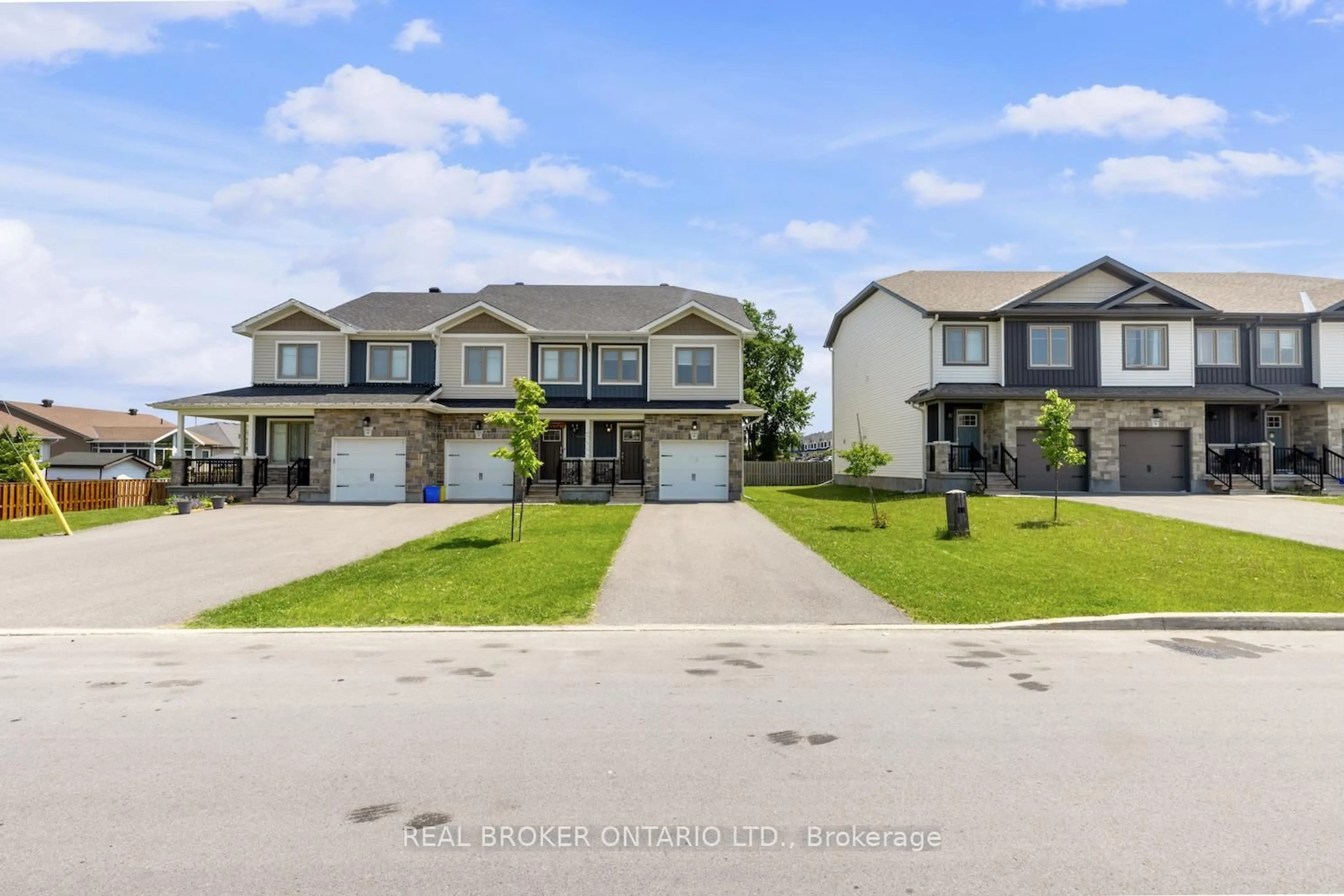 A pic from outside/outdoor area/front of a property/back of a property/a pic from drone, water/lake/river/ocean view for 145 Ferrara Dr, Smiths Falls Ontario K7A 0A2