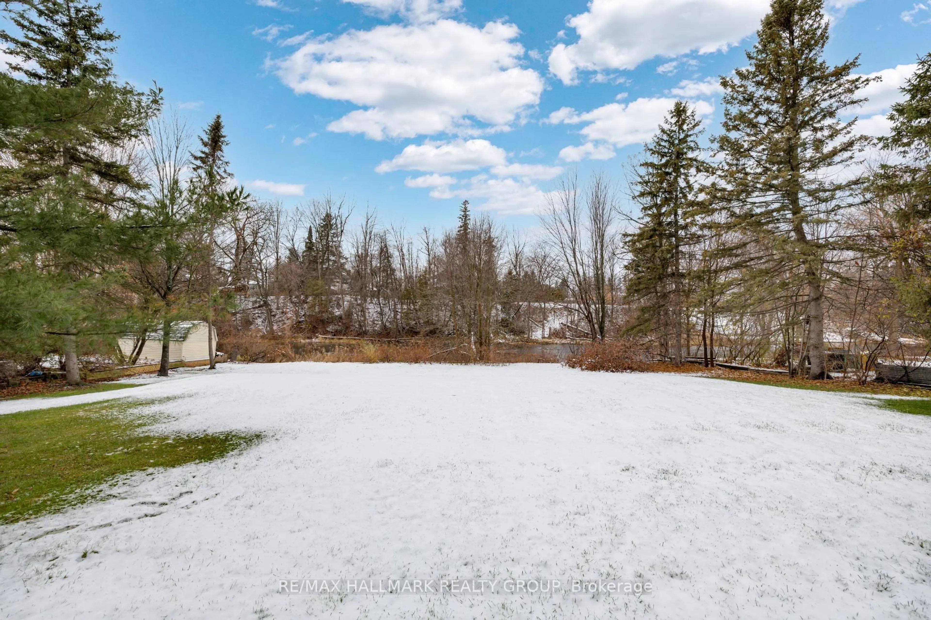 Unknown for 5218 Mclean Cres, Manotick Ontario K4M 1G2