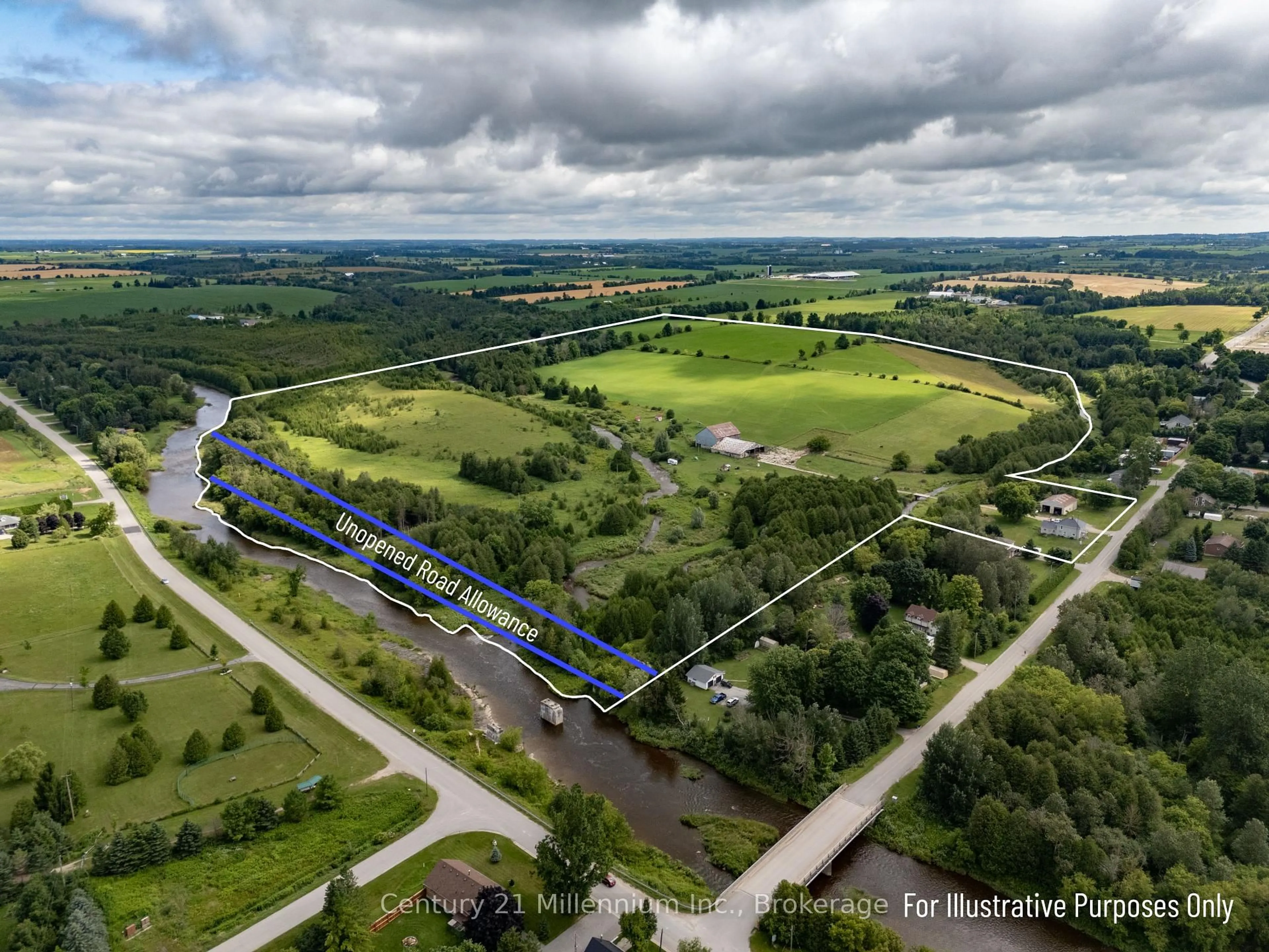 A pic from outside/outdoor area/front of a property/back of a property/a pic from drone, water/lake/river/ocean view for 21 STATION St, Amaranth Ontario L9W 0V2