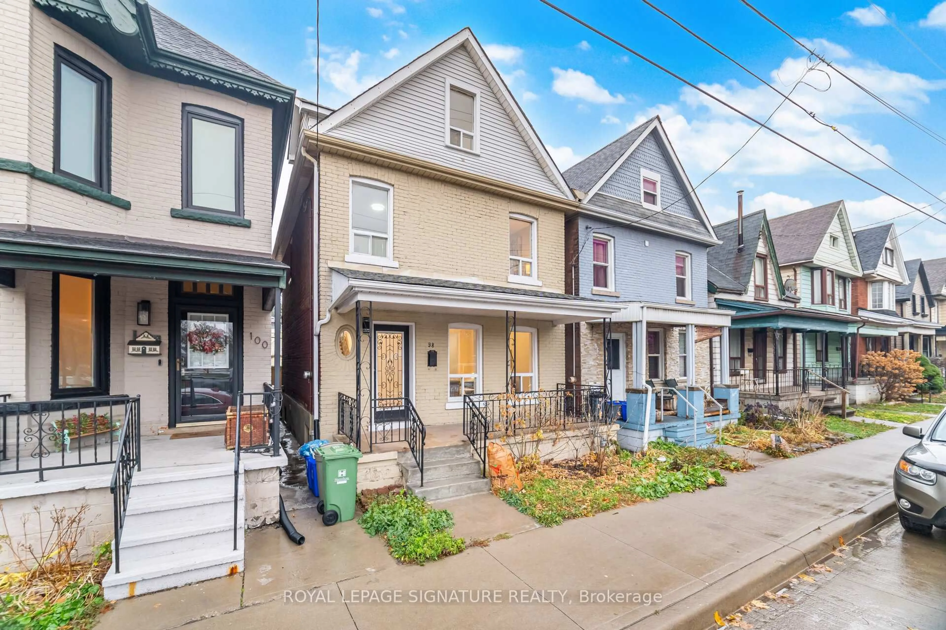 Unknown for 98 Birch Ave, Hamilton Ontario L8L 6H7