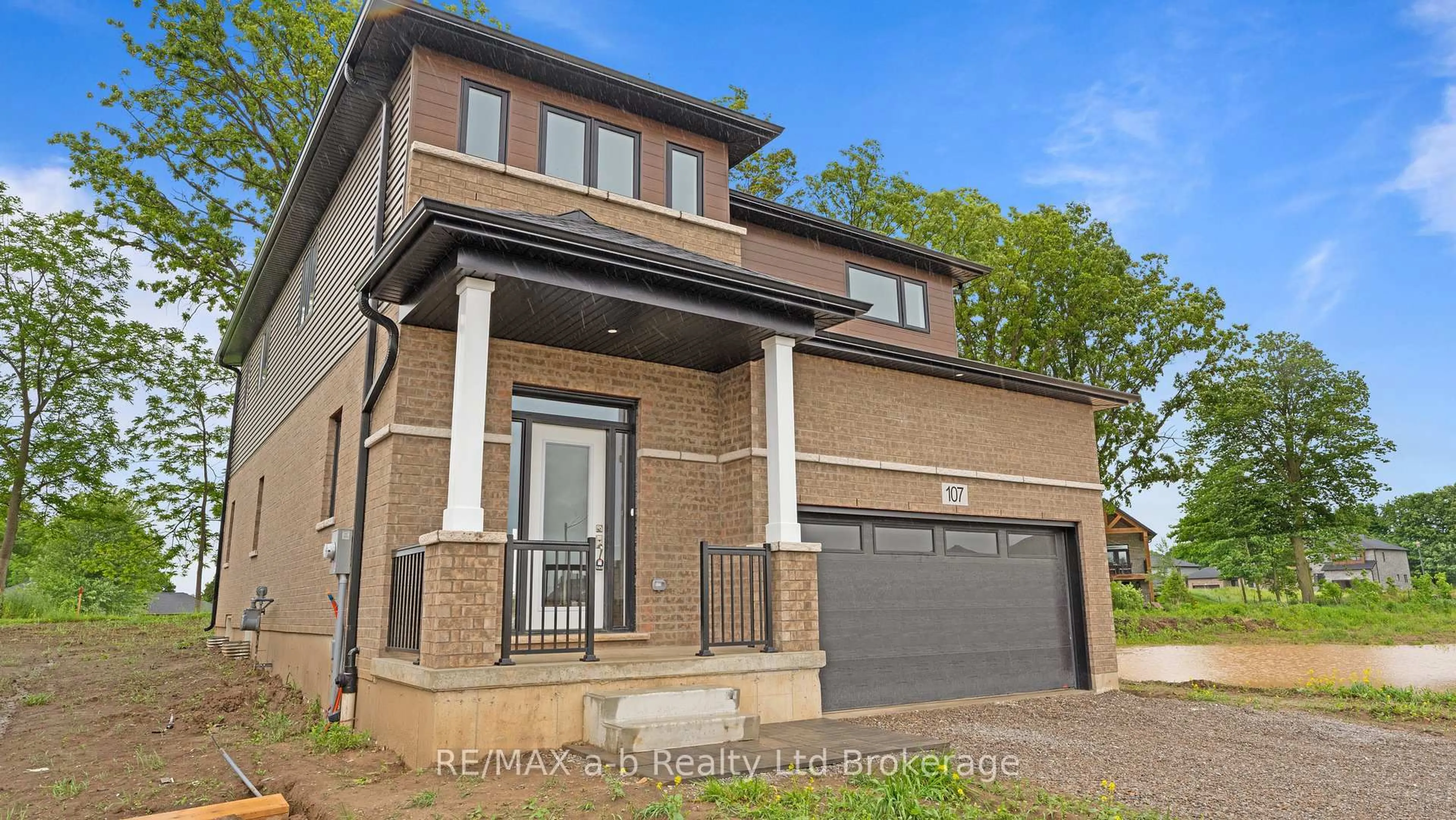 Home with brick exterior material, street for 107 Cayley St, Norwich Ontario N0J 1P0