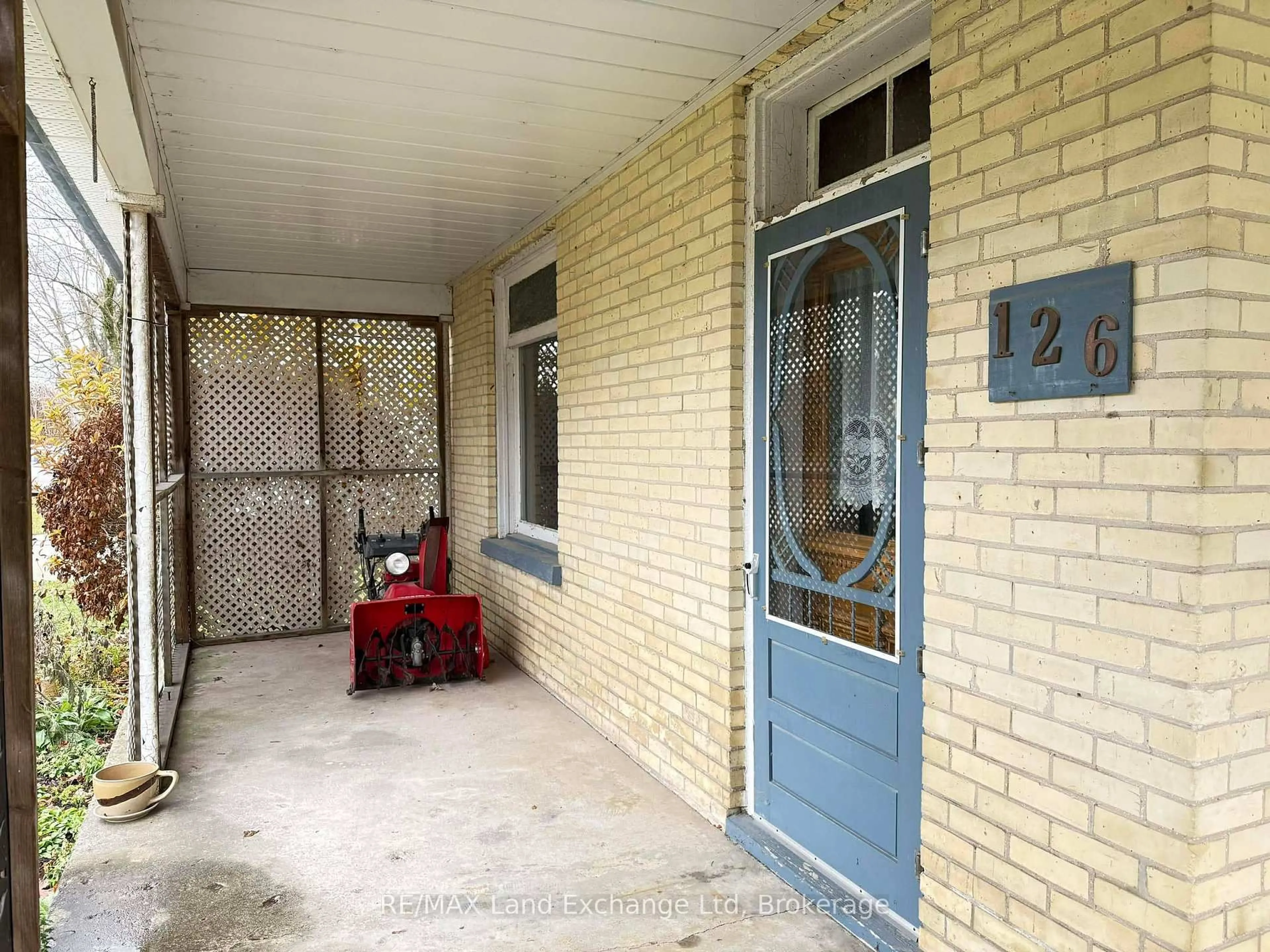 Unknown for 126 Diagonal Rd, North Huron Ontario N0G 2W0