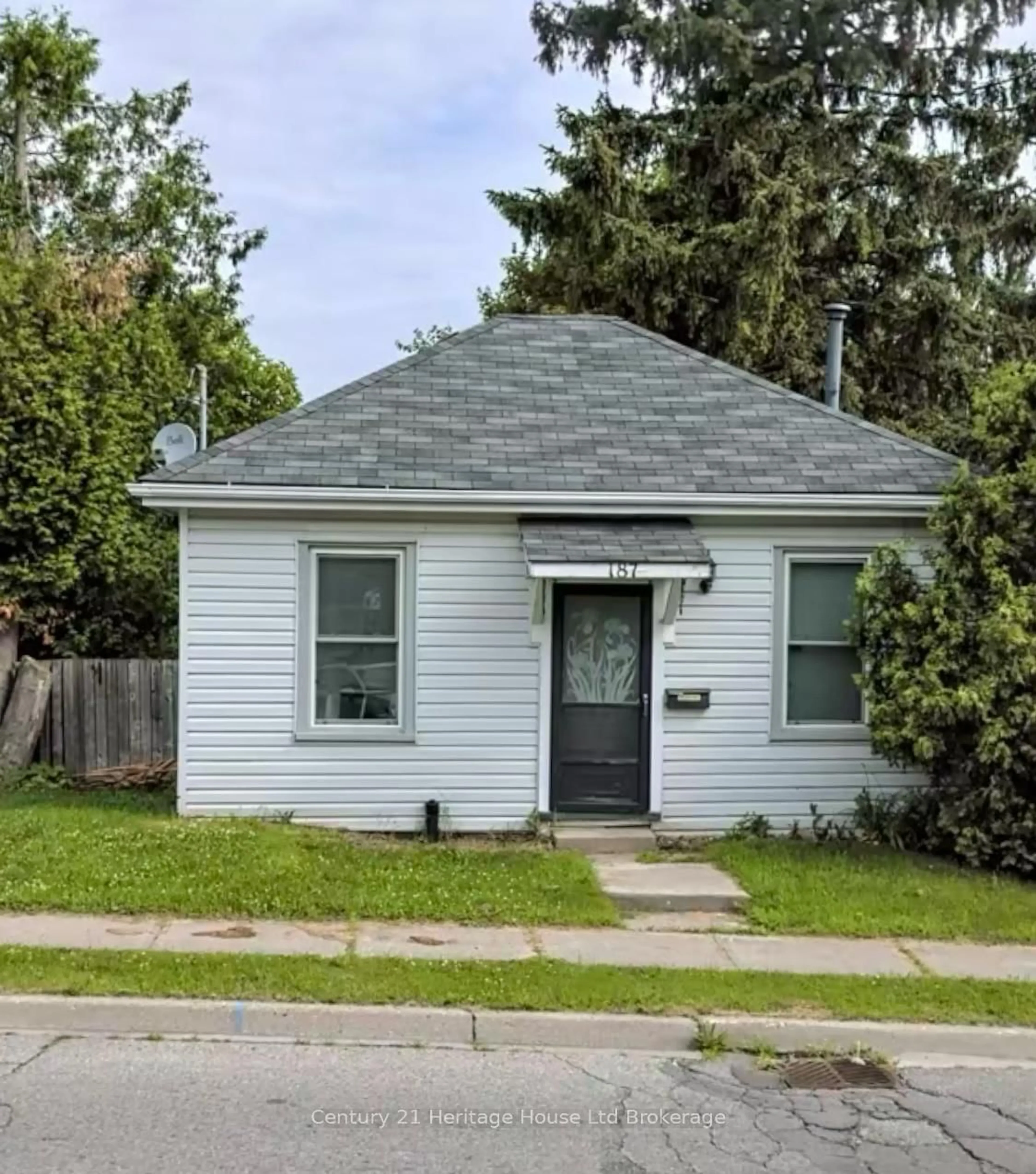 Unknown for 187 Park Row, Woodstock Ontario N4S 1V9