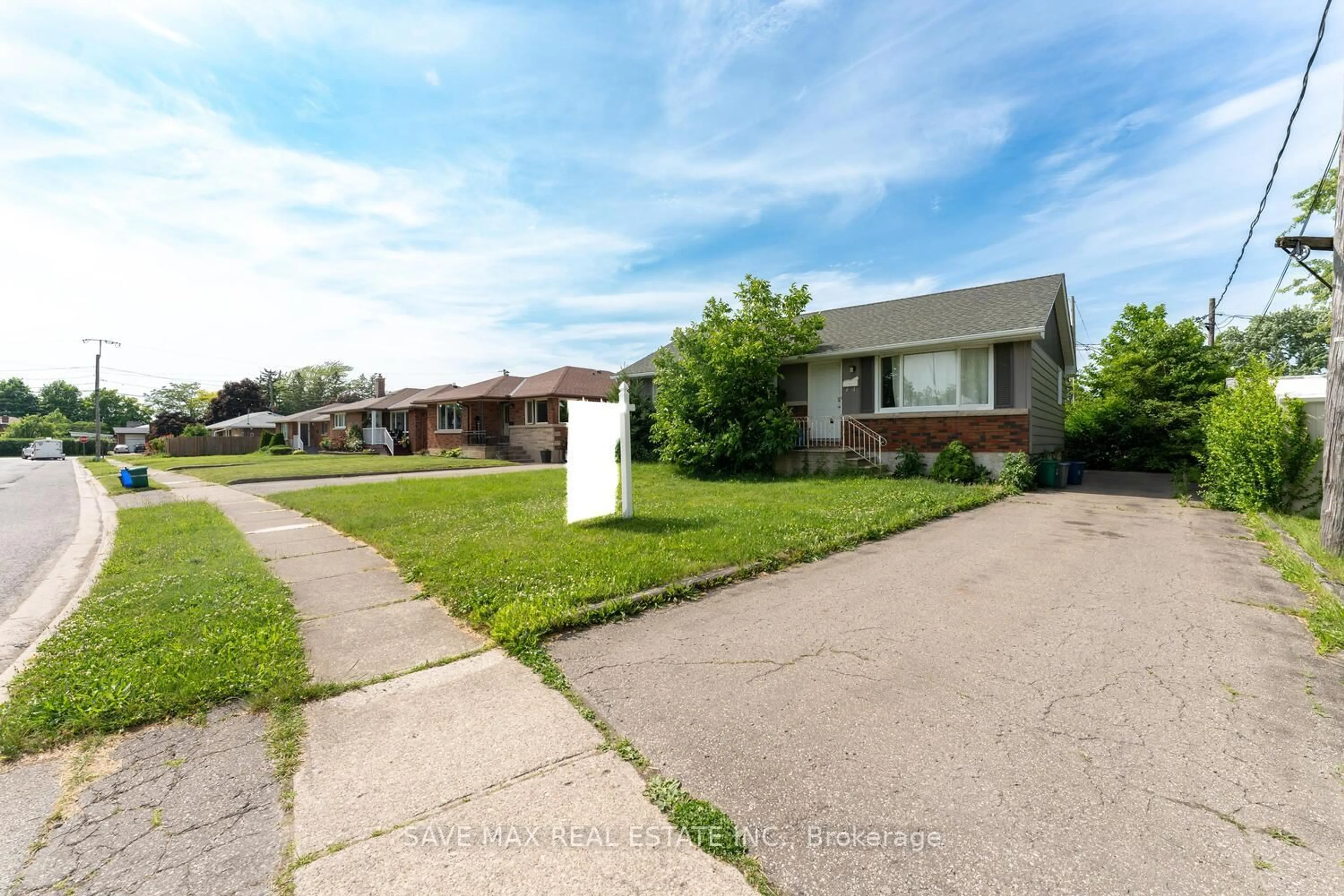 Unknown for 52 Broderick Ave, Thorold Ontario L2V 2J1