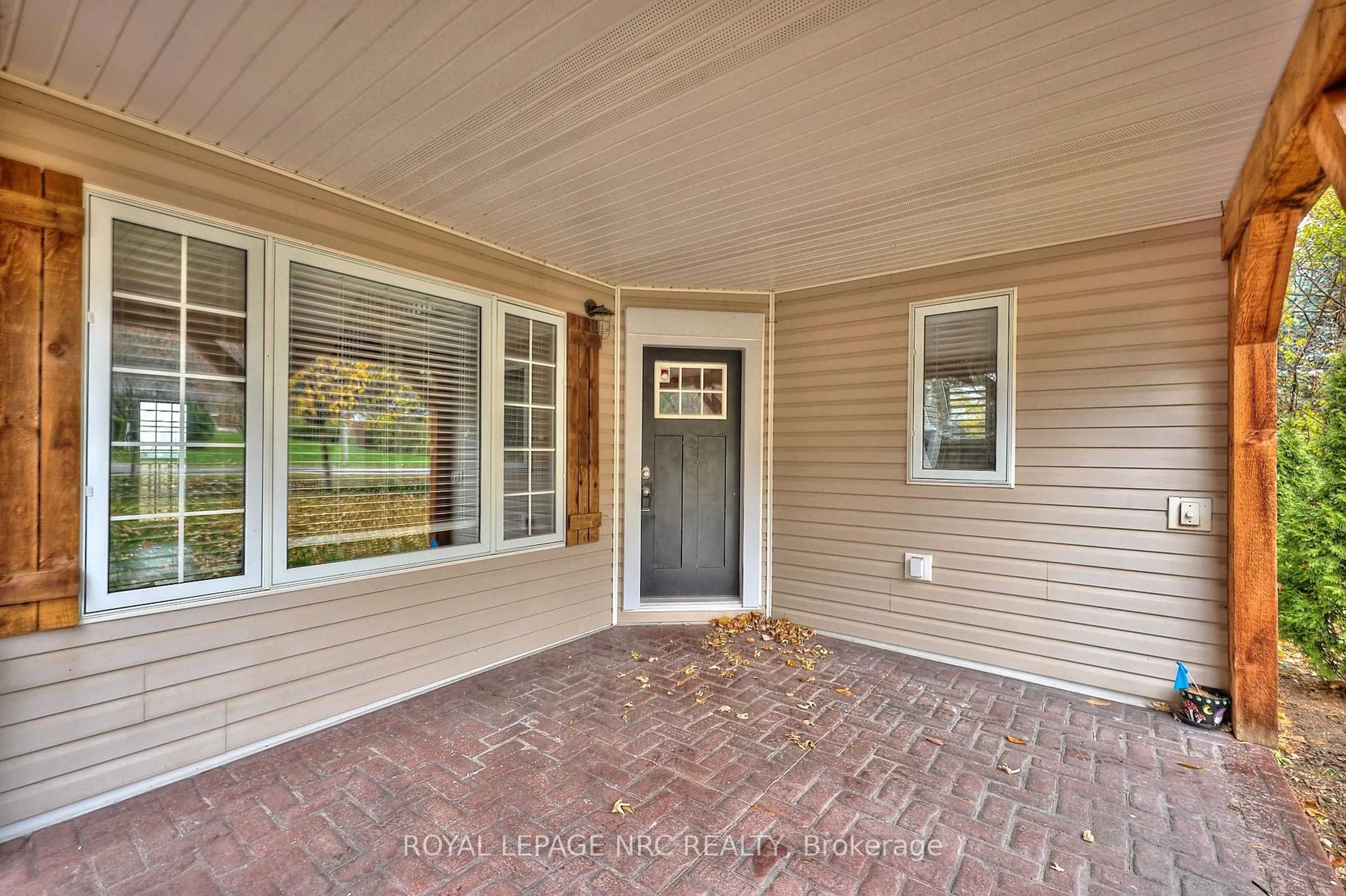 Unknown for 2032 YORK Rd, Niagara-on-the-Lake Ontario L0S 1J0