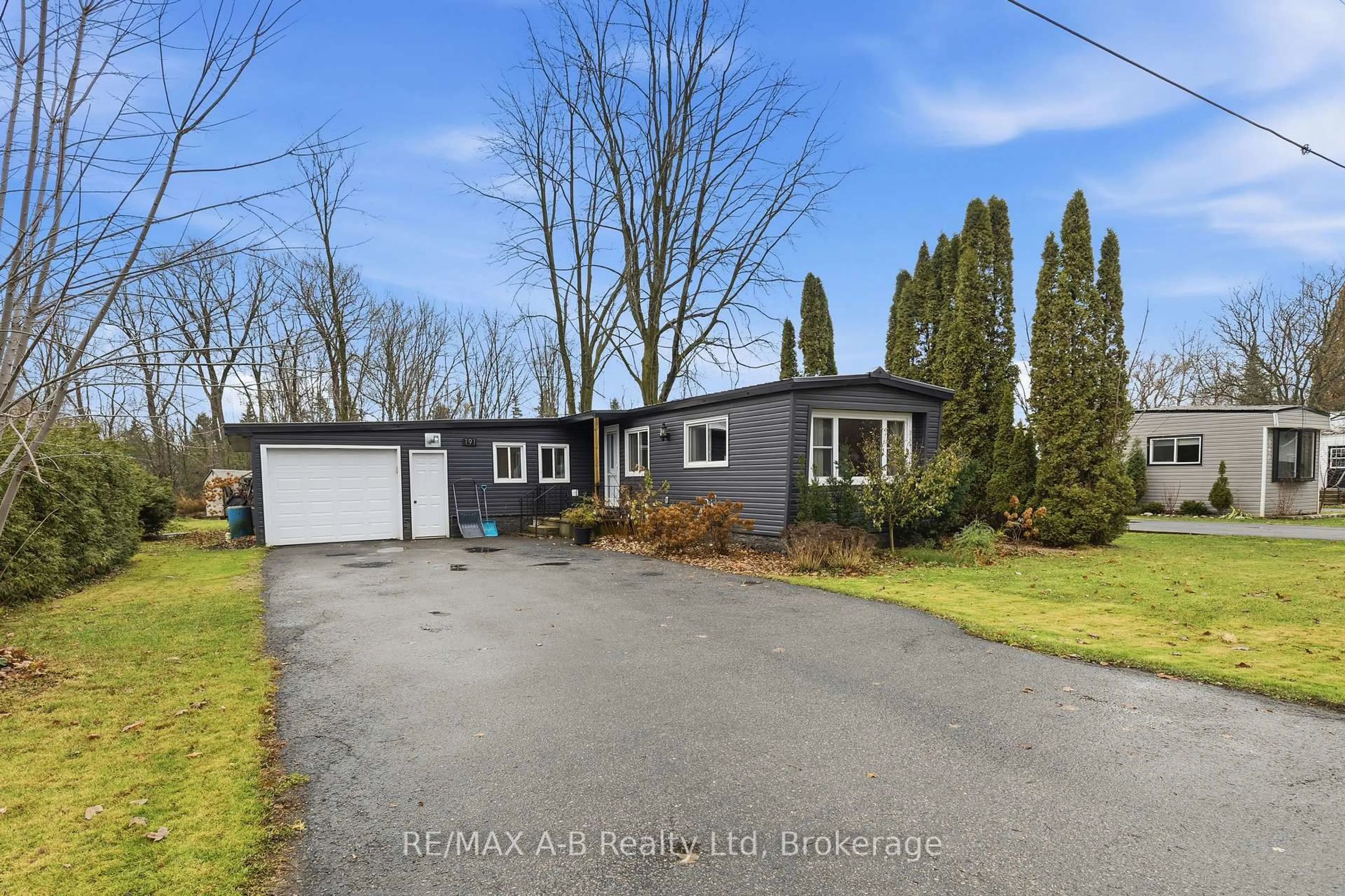 A pic from outside/outdoor area/front of a property/back of a property/a pic from drone, street for 191 Cedar Rd, Perth East Ontario N5A 6S6