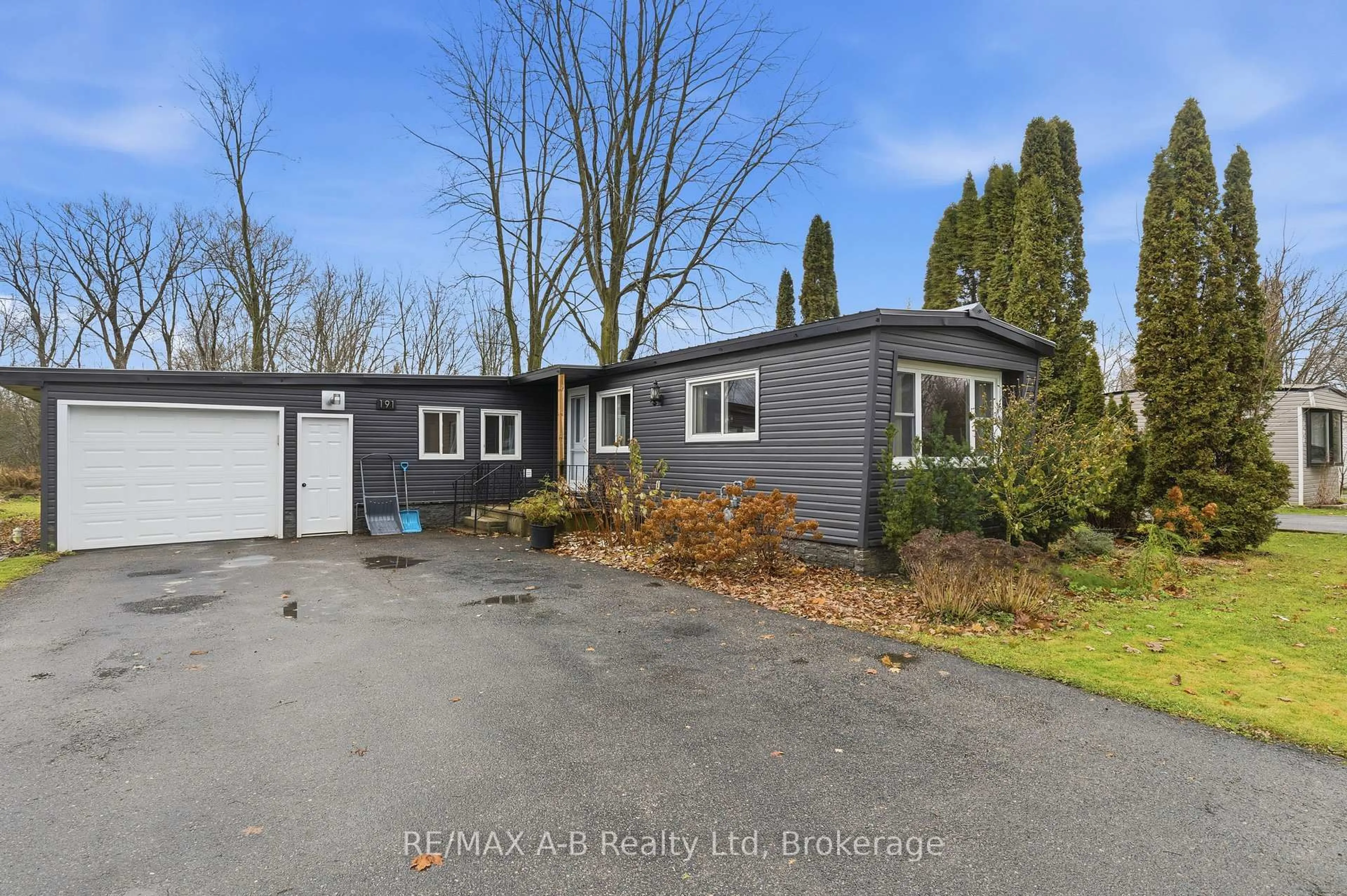 A pic from outside/outdoor area/front of a property/back of a property/a pic from drone, street for 191 Cedar Rd, Perth East Ontario N5A 6S6