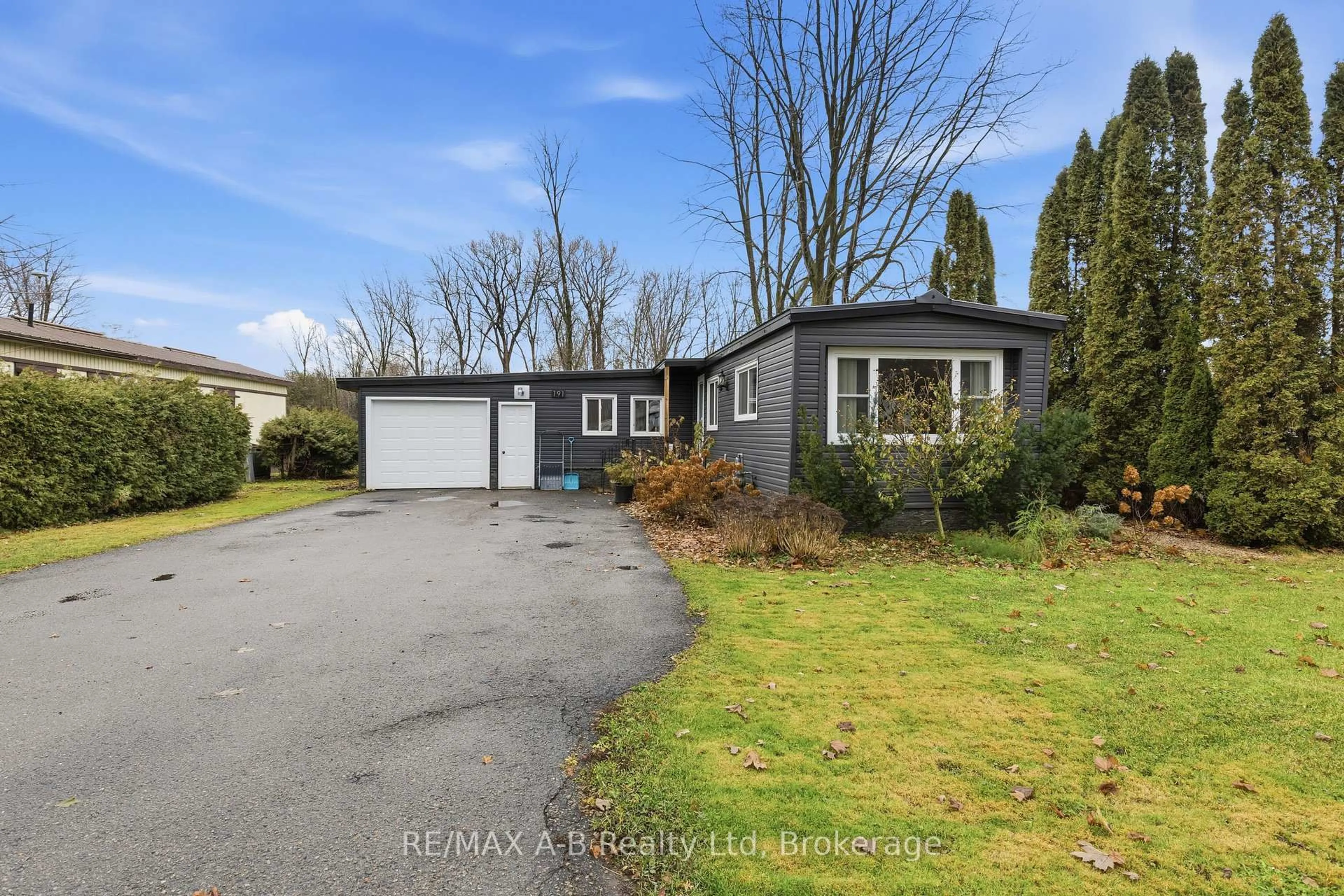 A pic from outside/outdoor area/front of a property/back of a property/a pic from drone, street for 191 Cedar Rd, Perth East Ontario N5A 6S6