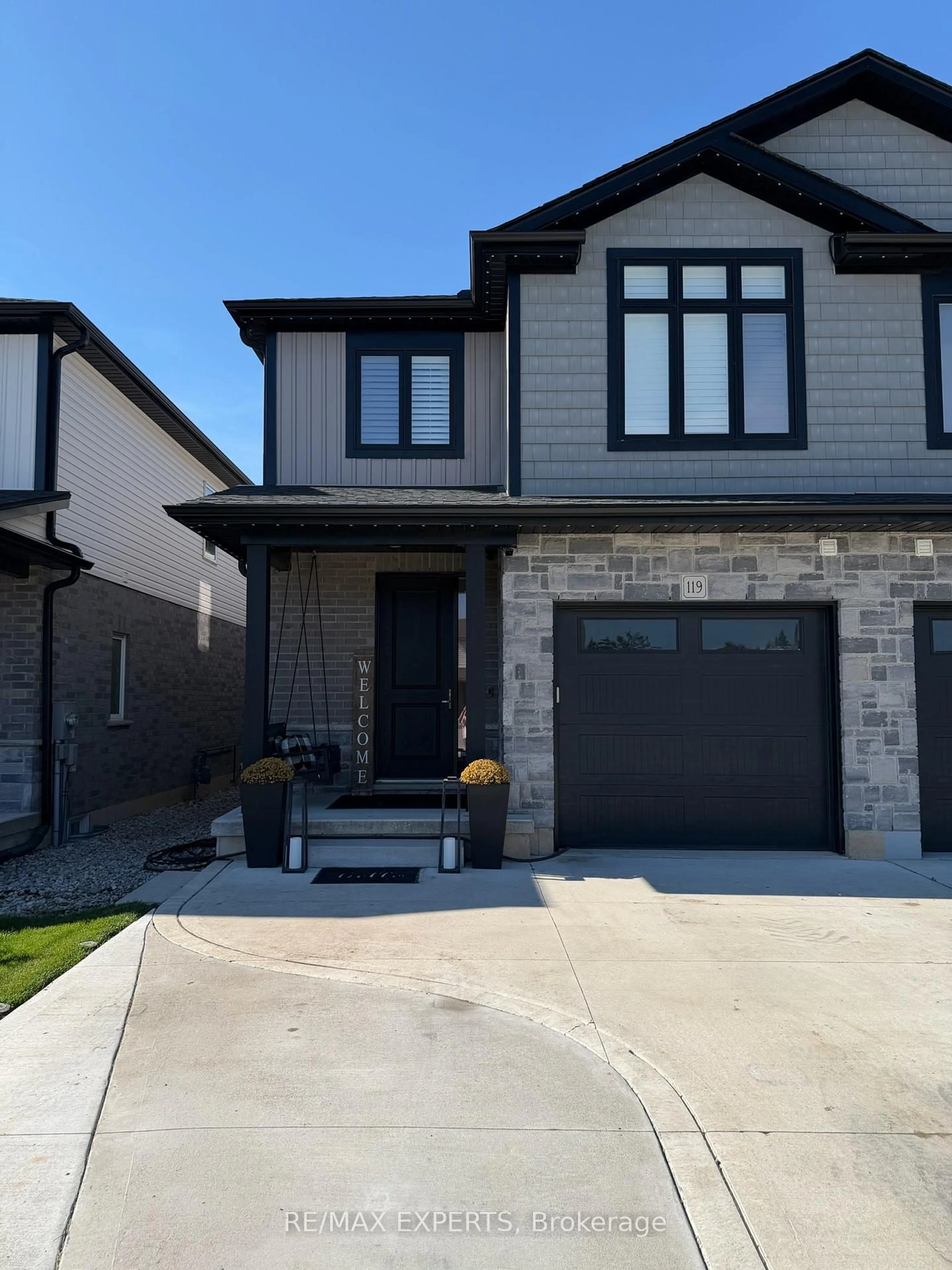 Home with brick exterior material, street for 119 Lisbon Pines Dr, Cambridge Ontario N1R 8C7