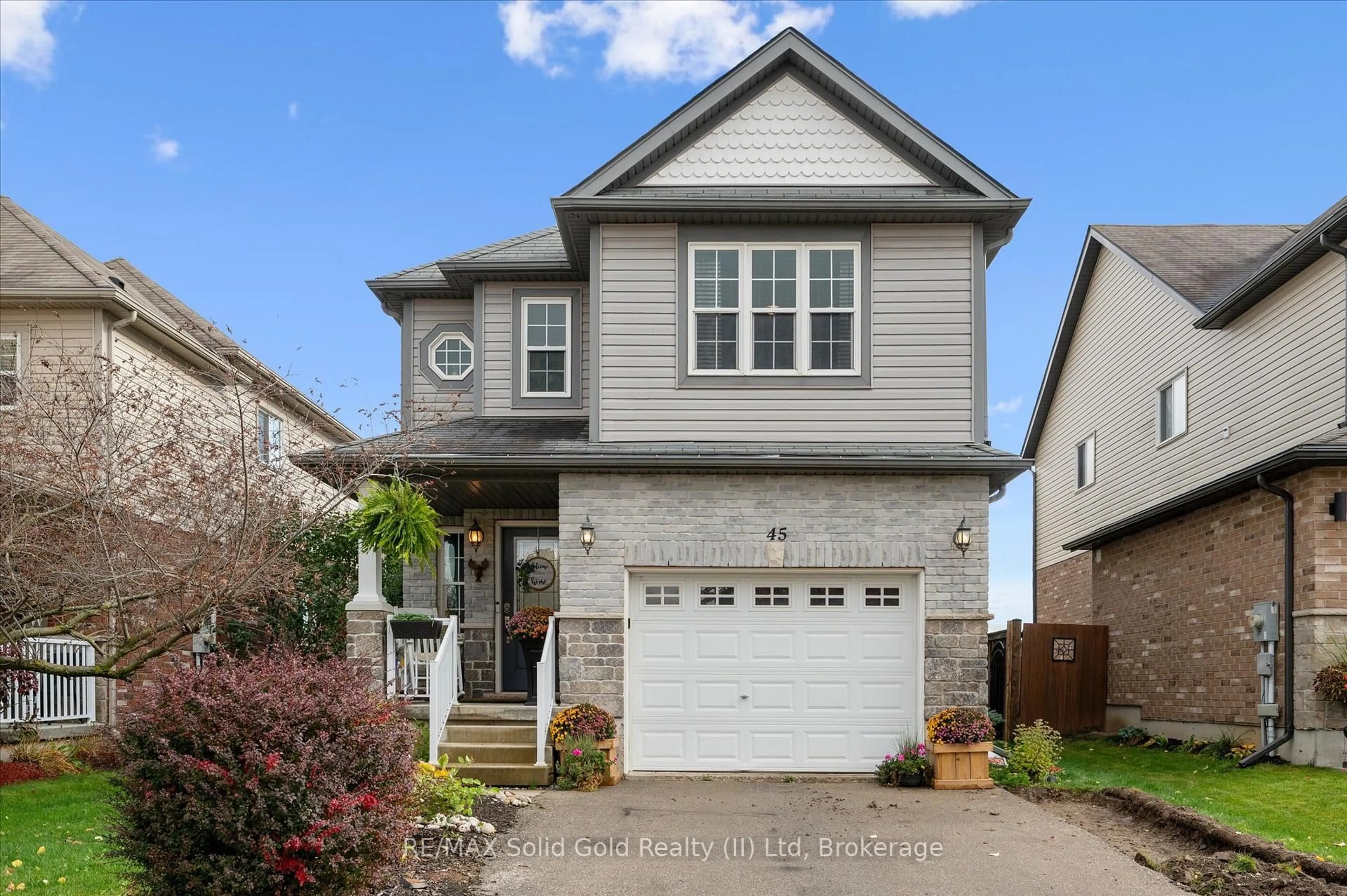 Home with vinyl exterior material, street for 45 Stuckey Ave, Wilmot Ontario N3A 4R6