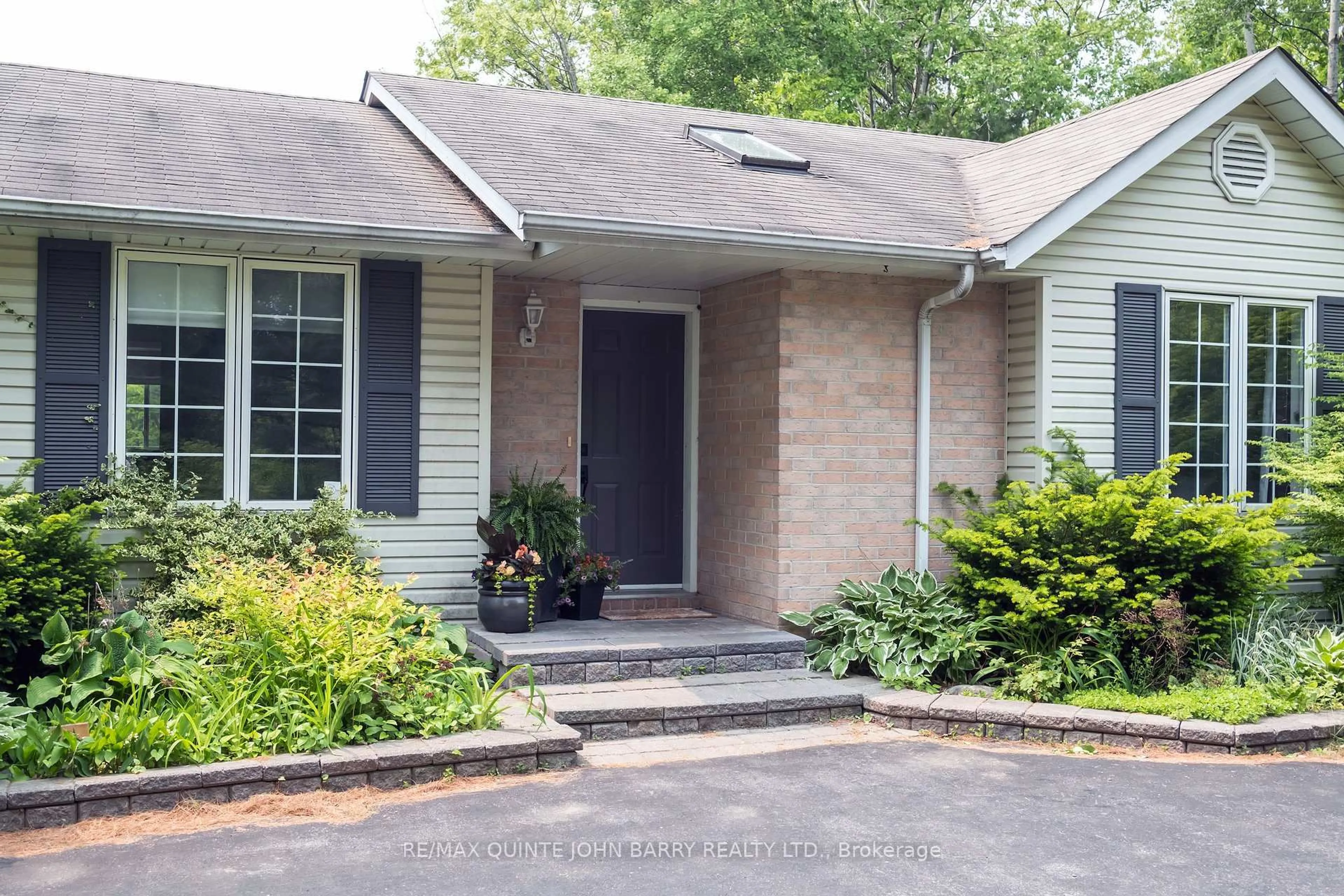 Home with brick exterior material, street for 524 Christiani Rd, Ingleside Ontario K8V 5P4