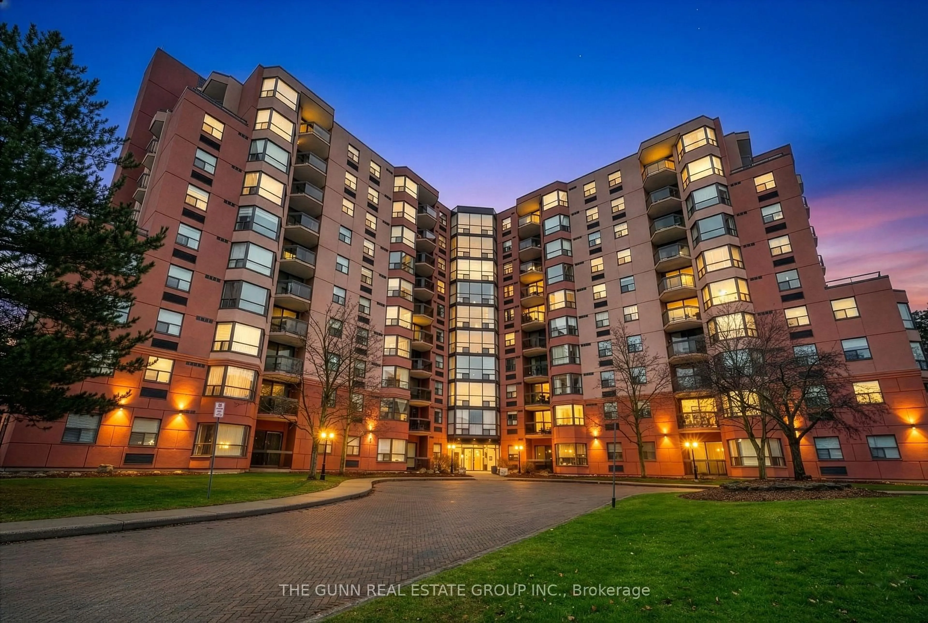 Unknown for 600 Talbot St #506, London East Ontario N6A 5L9