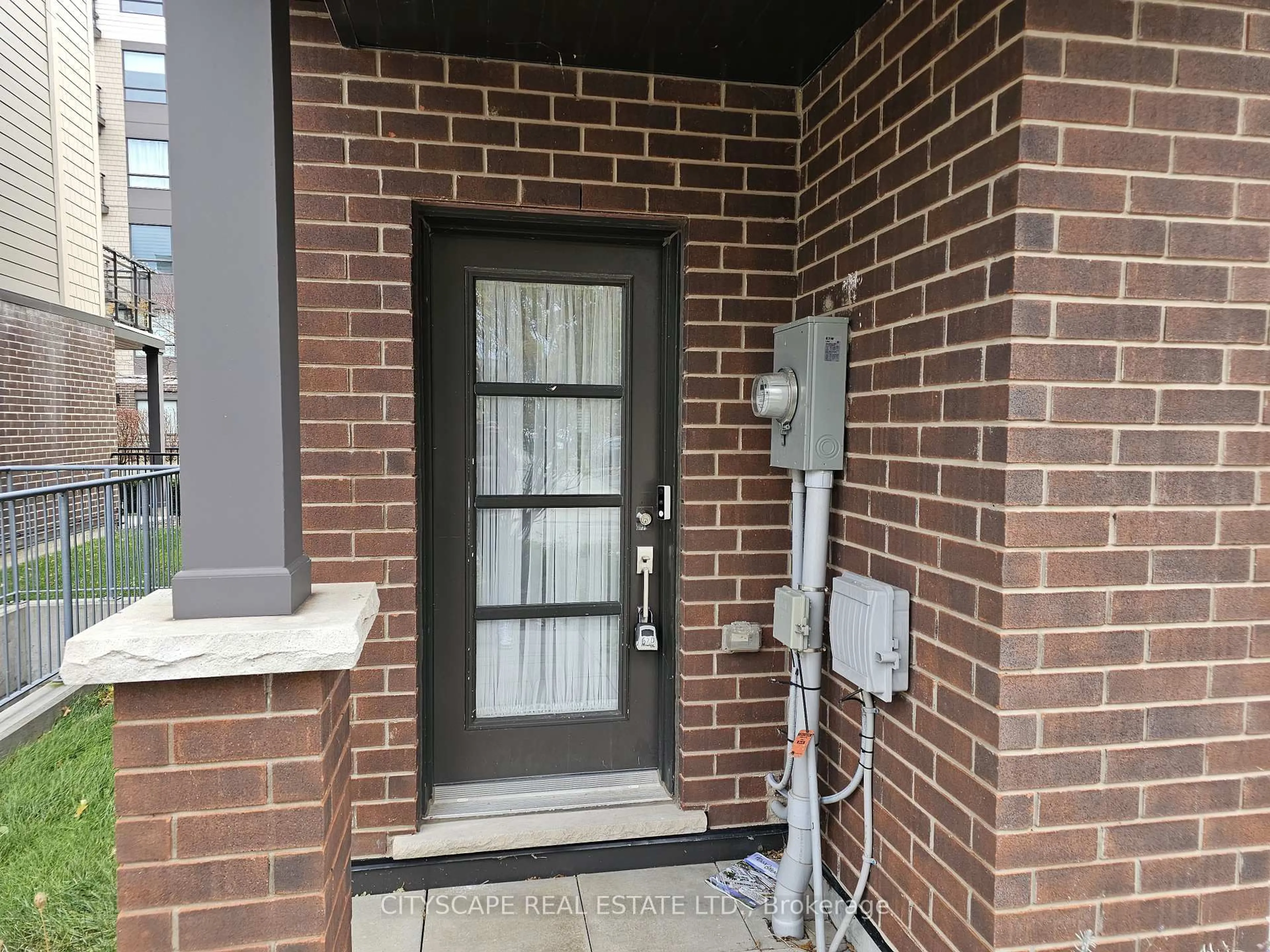 Home with brick exterior material, street for 16 Waterview Lane, Grimsby Ontario L3M 0H2