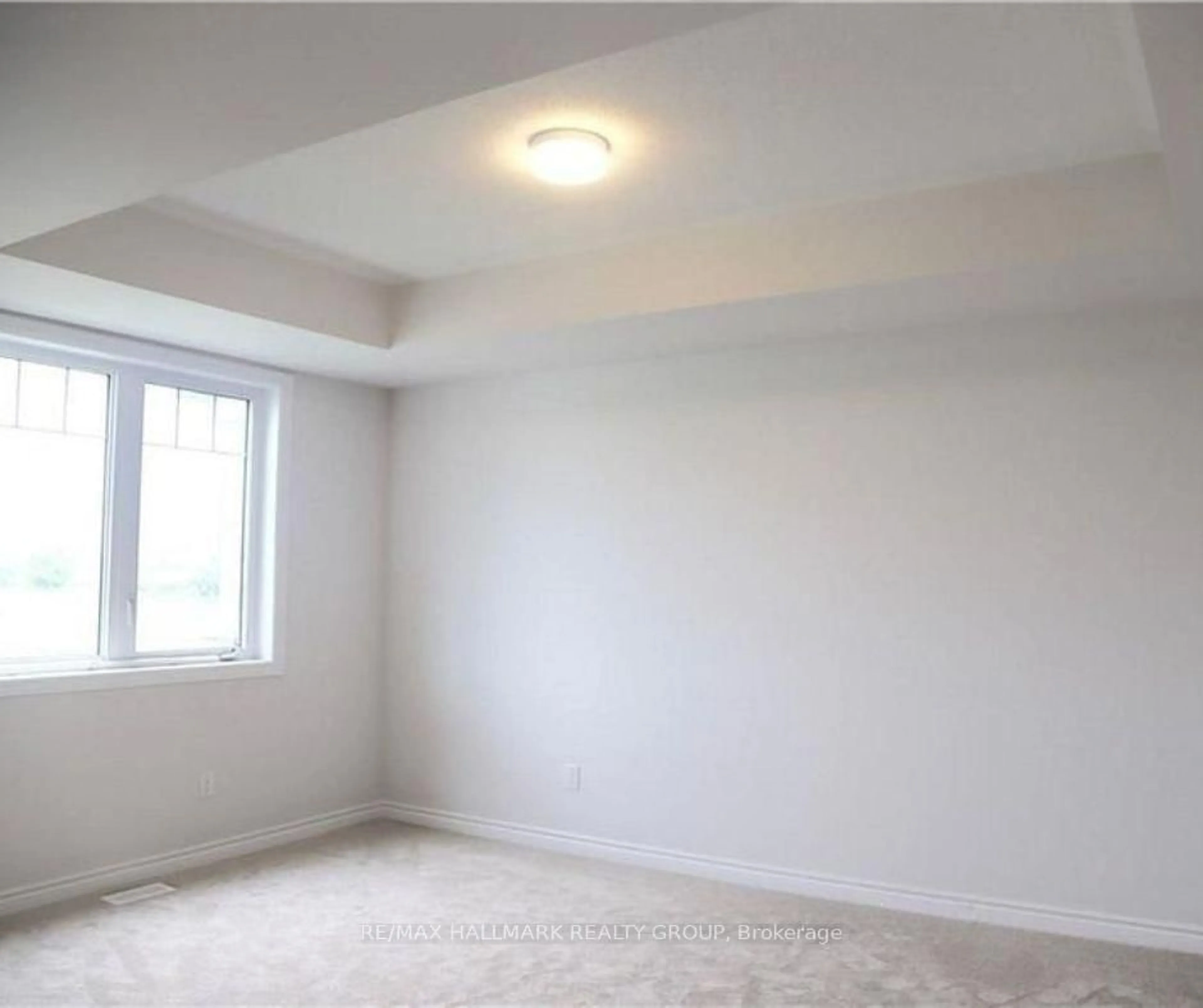 A pic of a room for 1686 Maple Grove St, Stittsville Ontario K2S 2R3