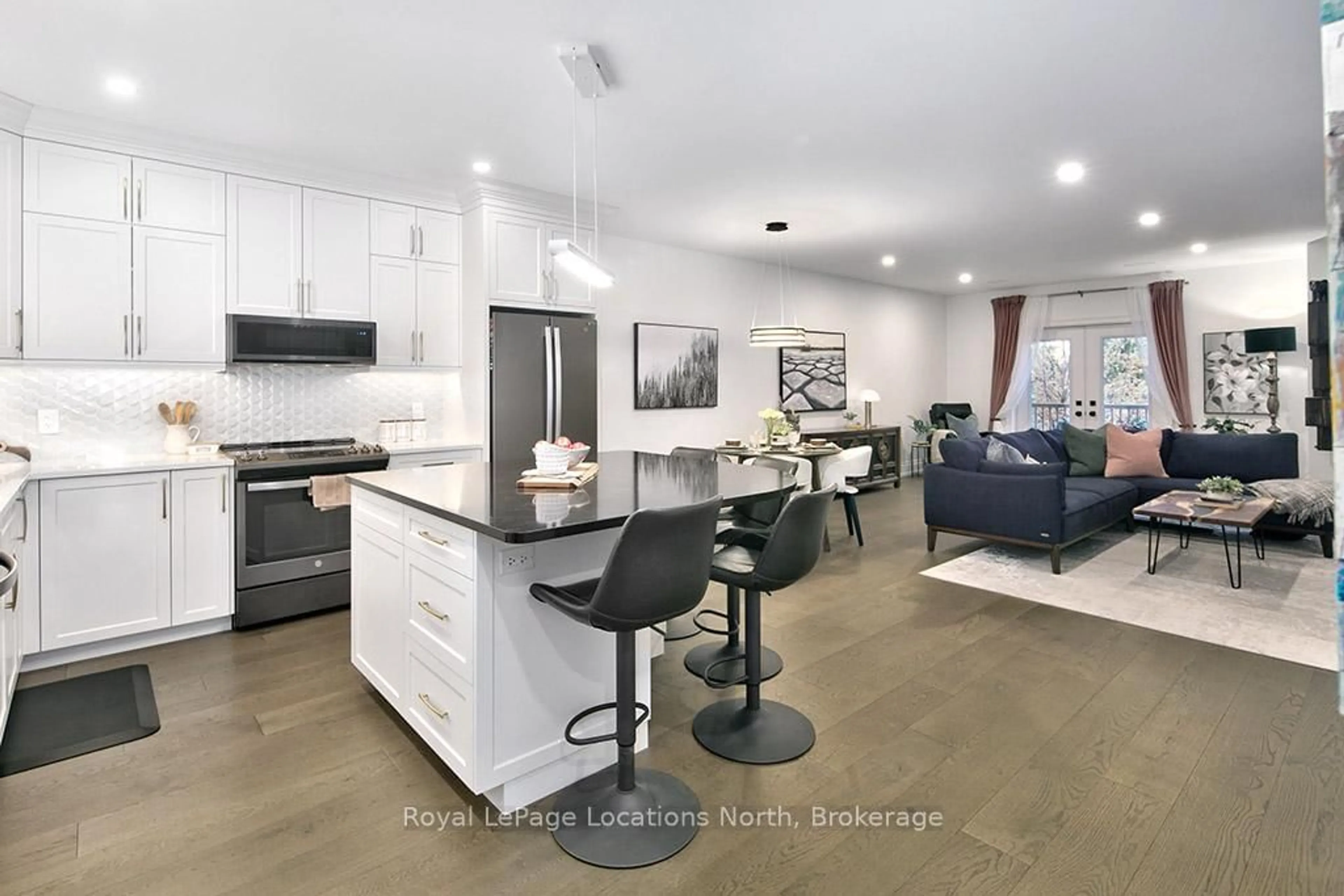 Open concept kitchen, ceramic/tile floor for 25 Beaver St #207, Blue Mountains Ontario N0H 2P0