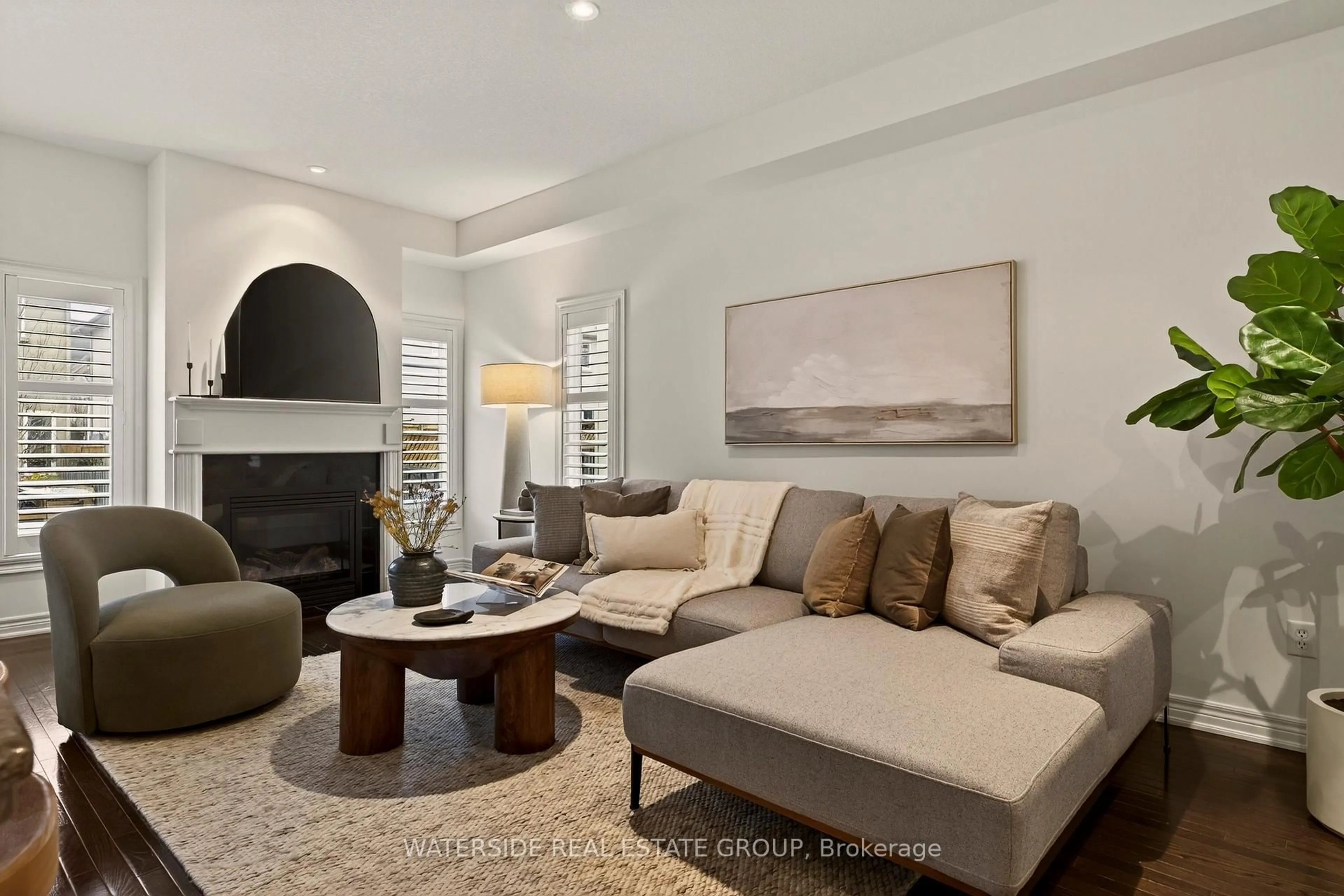 Living room with furniture, unknown for 84 Forest Valley Cres, Hamilton Ontario L9H 0A7