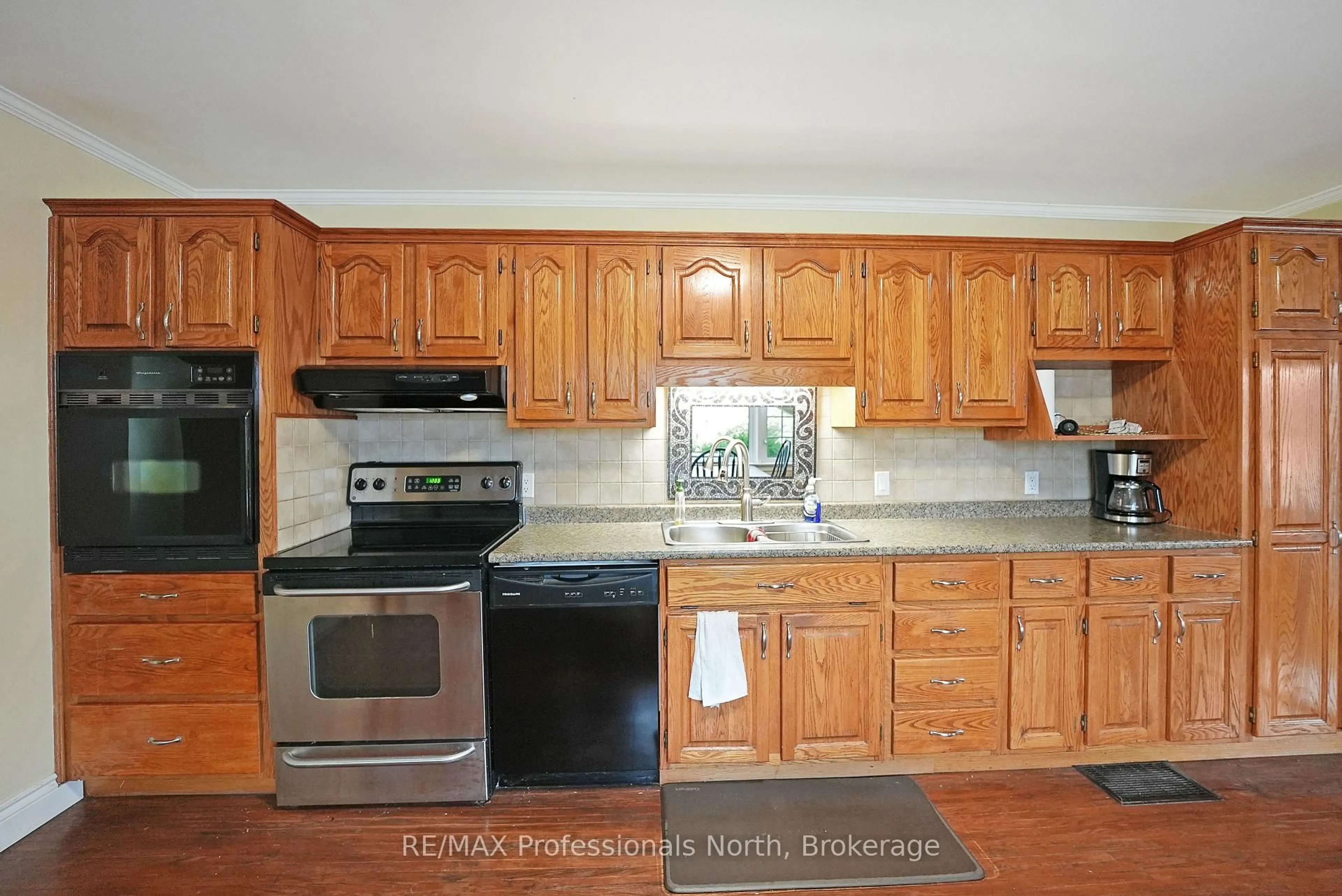 Standard kitchen, unknown for 78 Maple St, Bancroft Ontario K0L 1C0