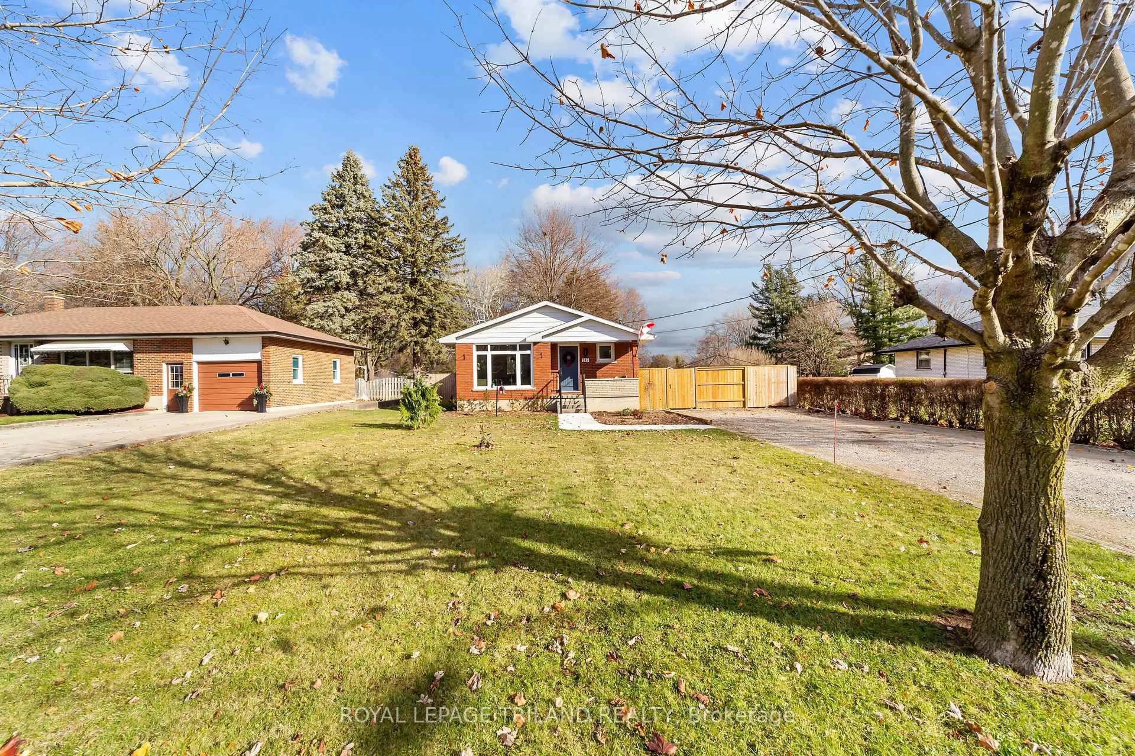 A pic from outside/outdoor area/front of a property/back of a property/a pic from drone, street for 249 Coad St, Southwest Middlesex Ontario N0L 1M0