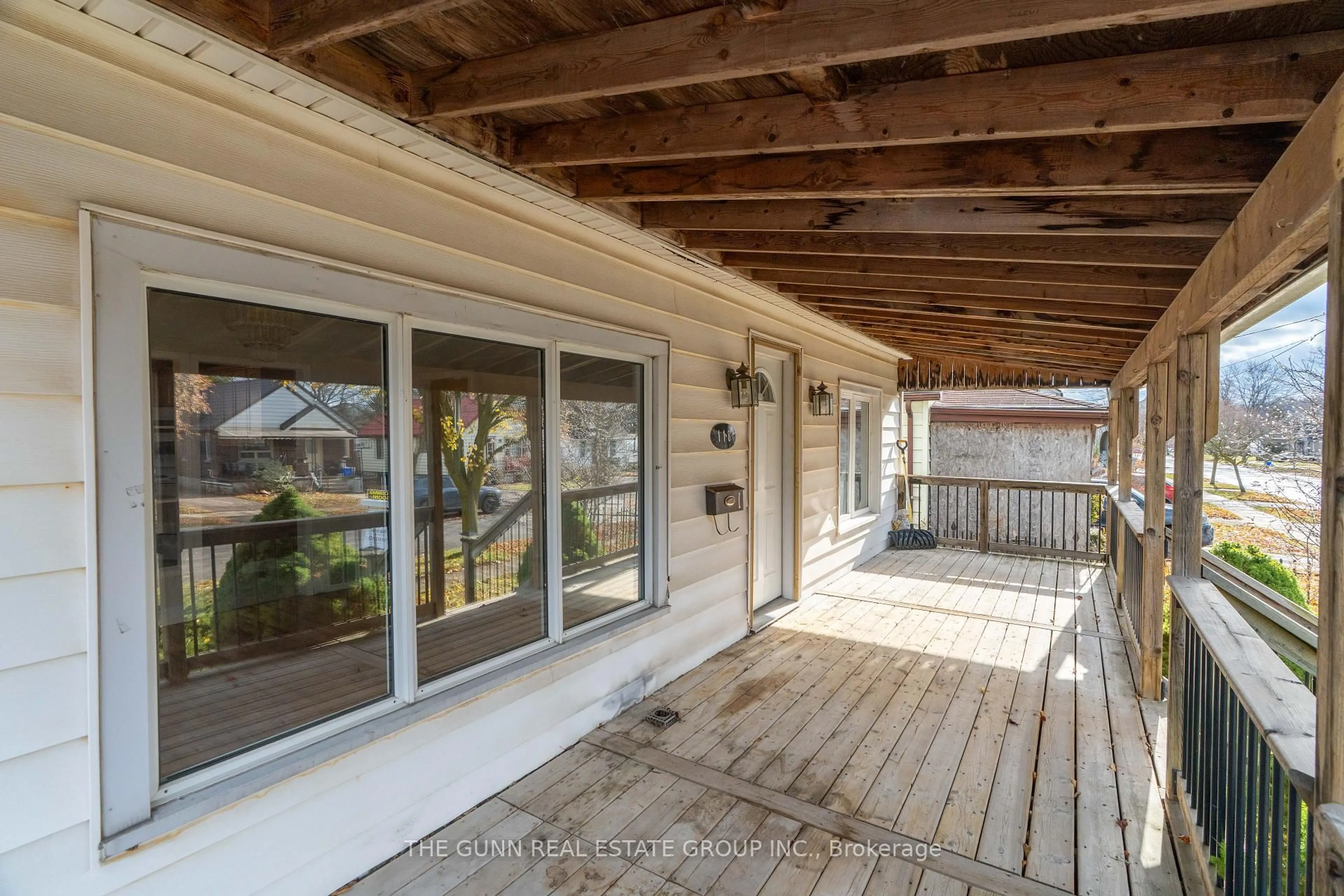 Patio, water/lake/river/ocean view for 118 St Julien St, London East Ontario N5Z 2M7