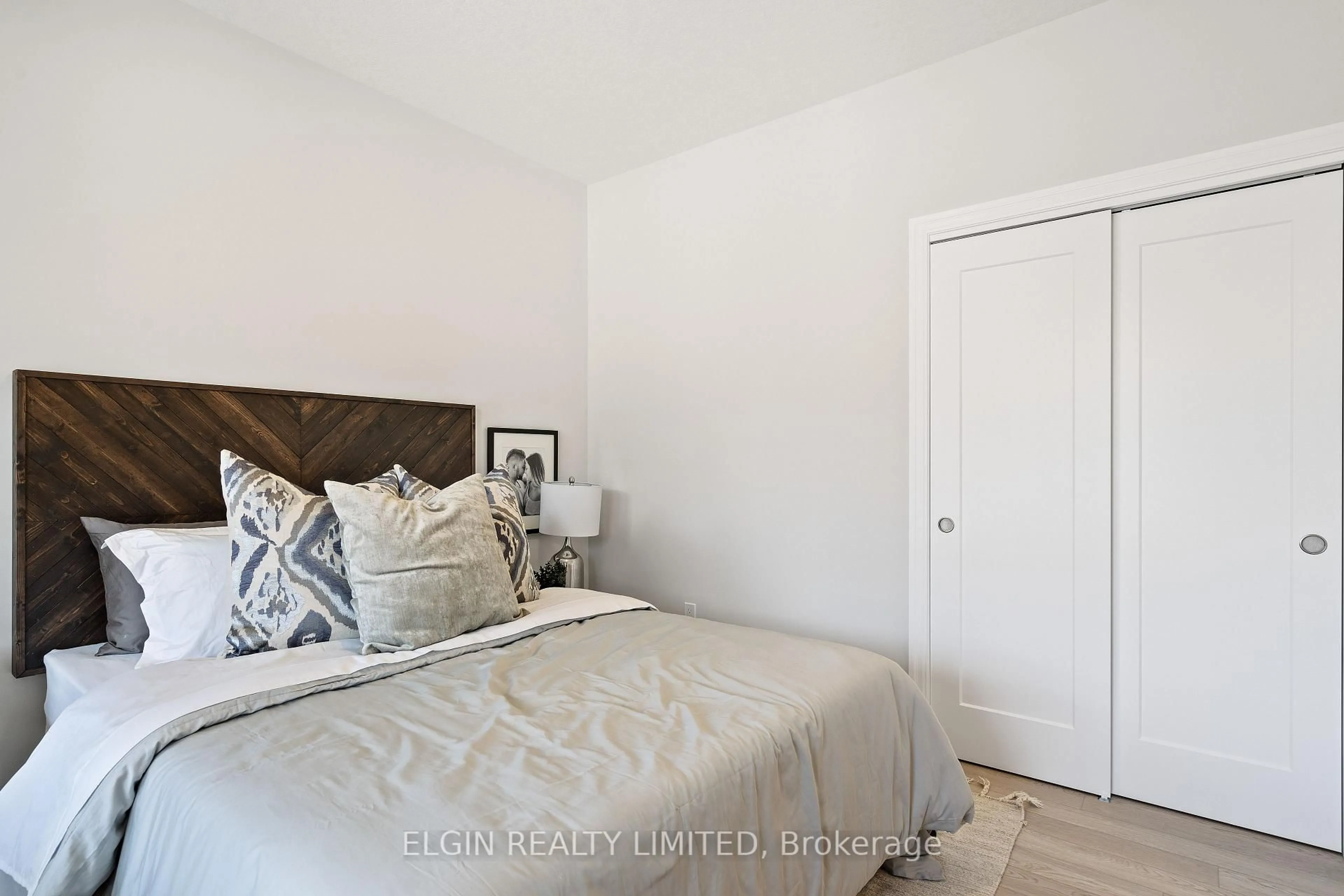 Bedroom with bed, unknown for 6 Hemlock Cres, Aylmer Ontario N5H 0B9