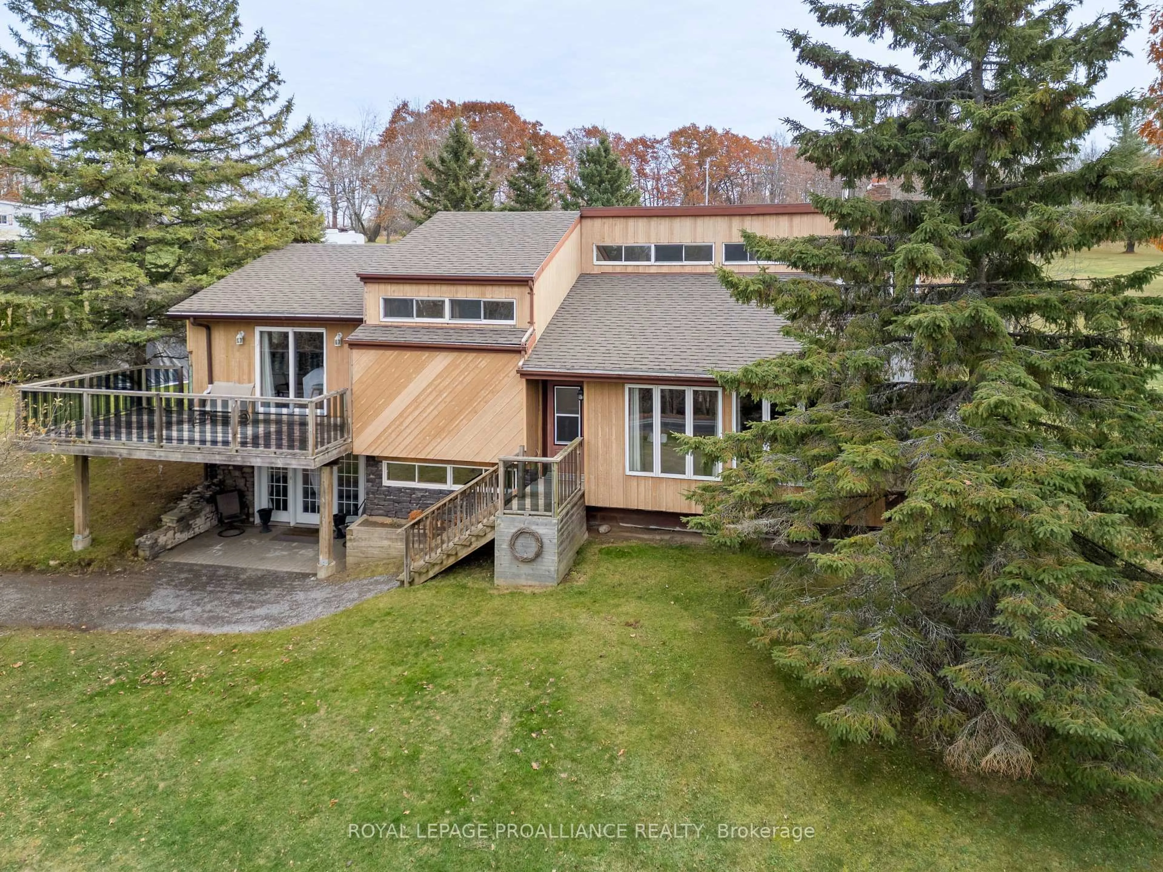 A pic from outside/outdoor area/front of a property/back of a property/a pic from drone, unknown for 619 Gallivan Rd, Stirling Ontario K0K 3E0