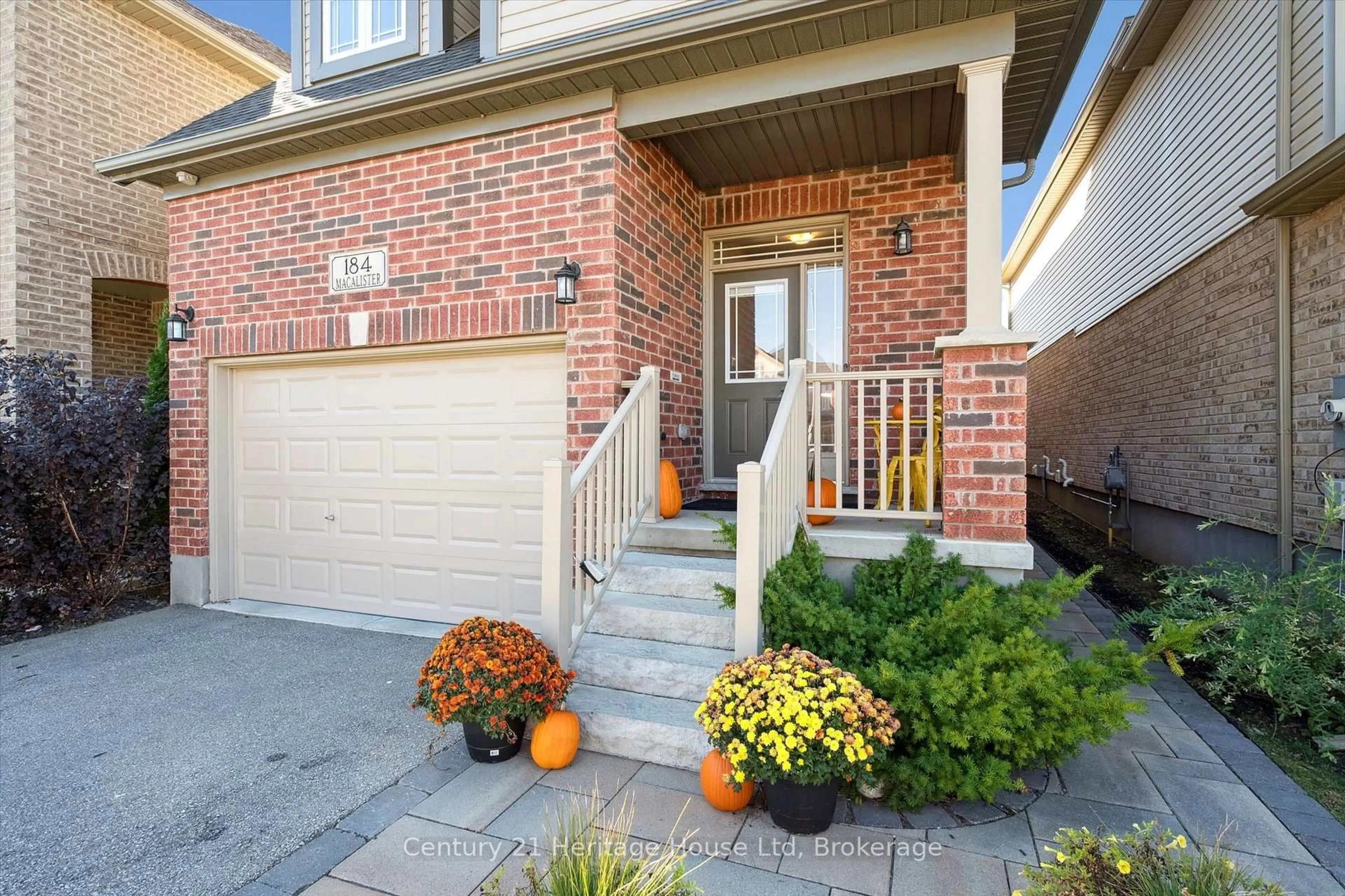 Home with brick exterior material, street for 184 Macalister Blvd, Guelph Ontario N1G 0G8
