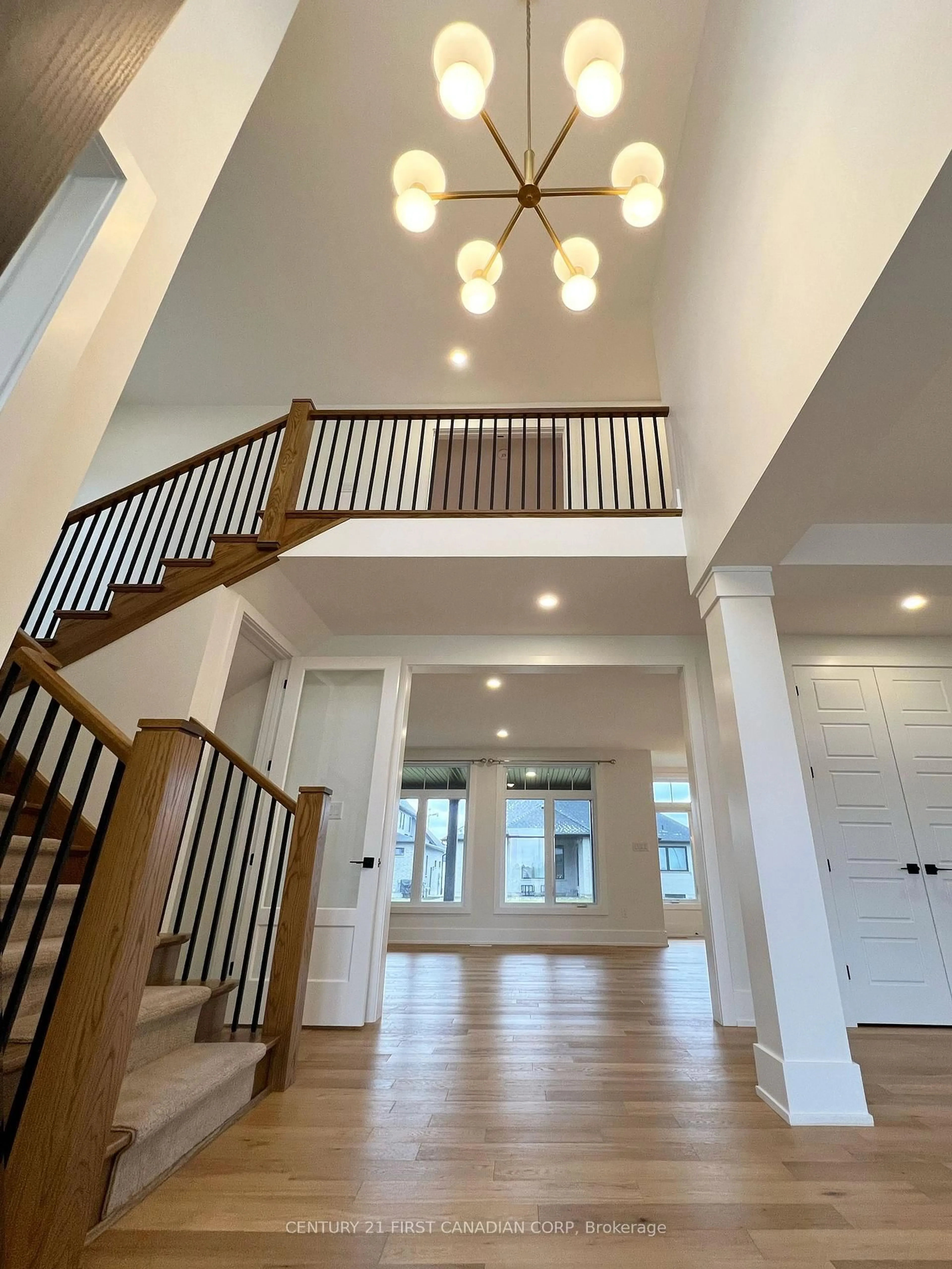 Unknown for 877 Eagletrace Dr, London North Ontario N6G 0K7