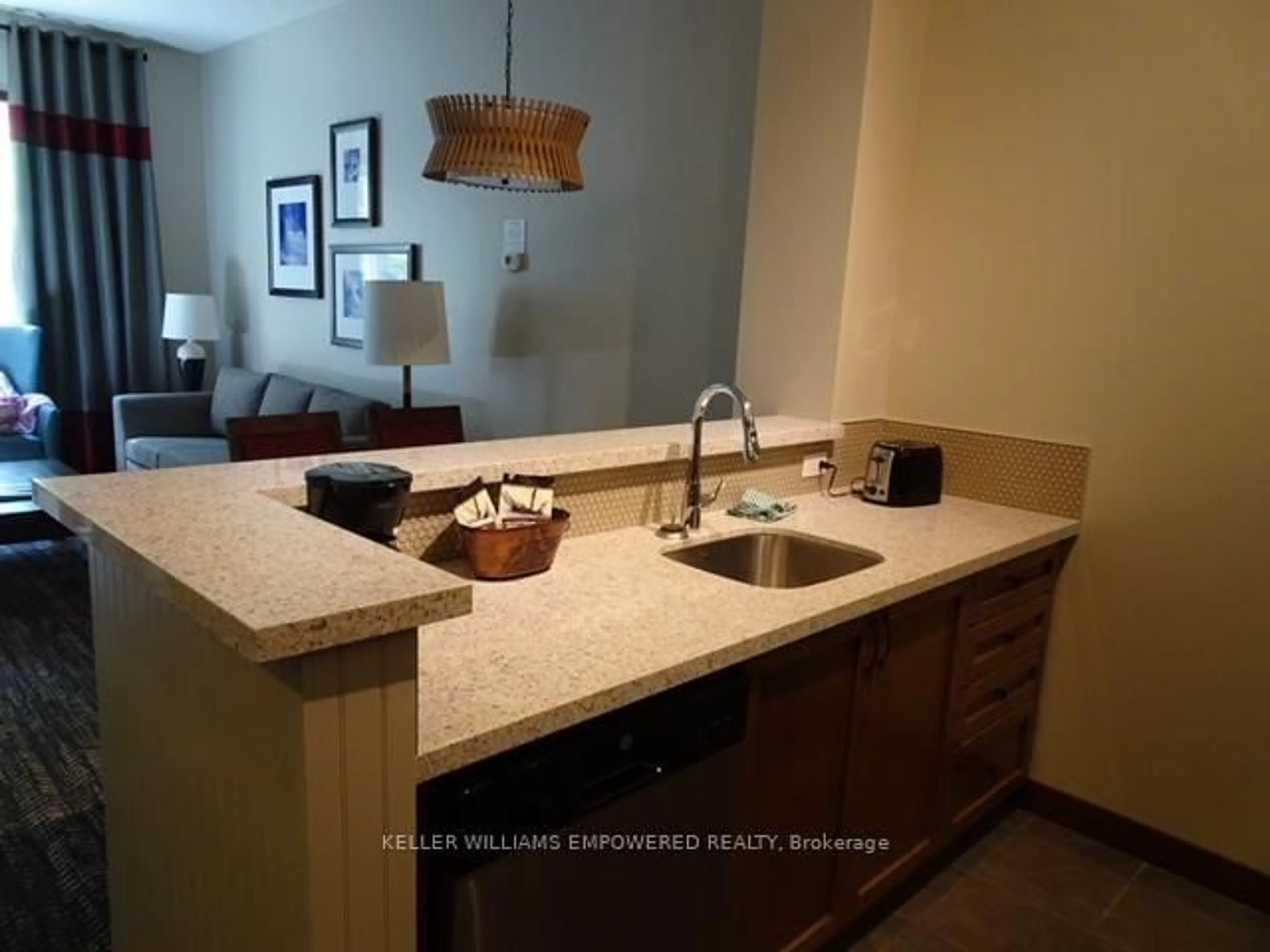 Standard kitchen, ceramic/tile floor for 152 Jozo Weider Blvd #132, Blue Mountains Ontario L9Y 0V2