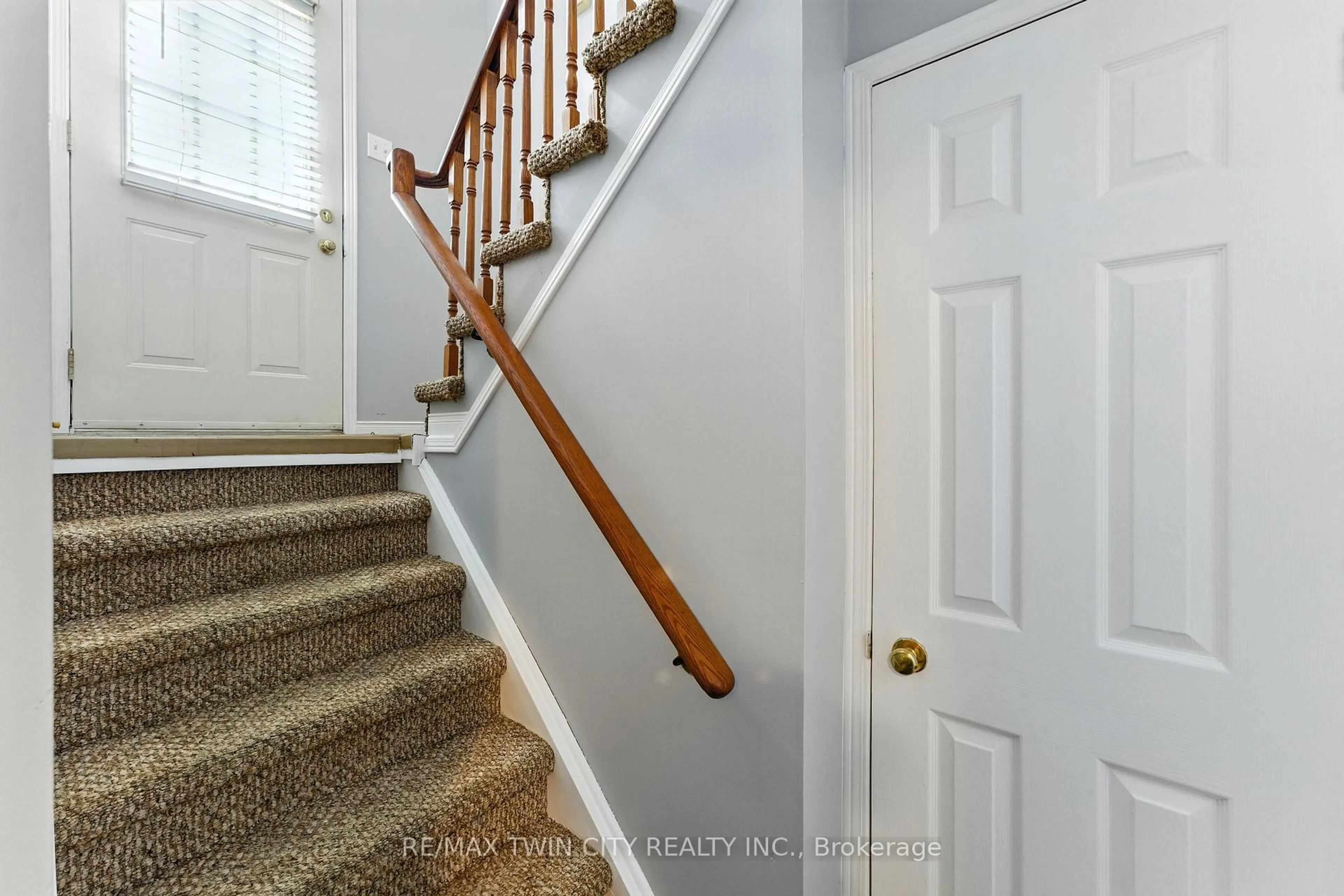 Unknown for 21 D'Aubigny Rd, Brantford Ontario N3T 6J2