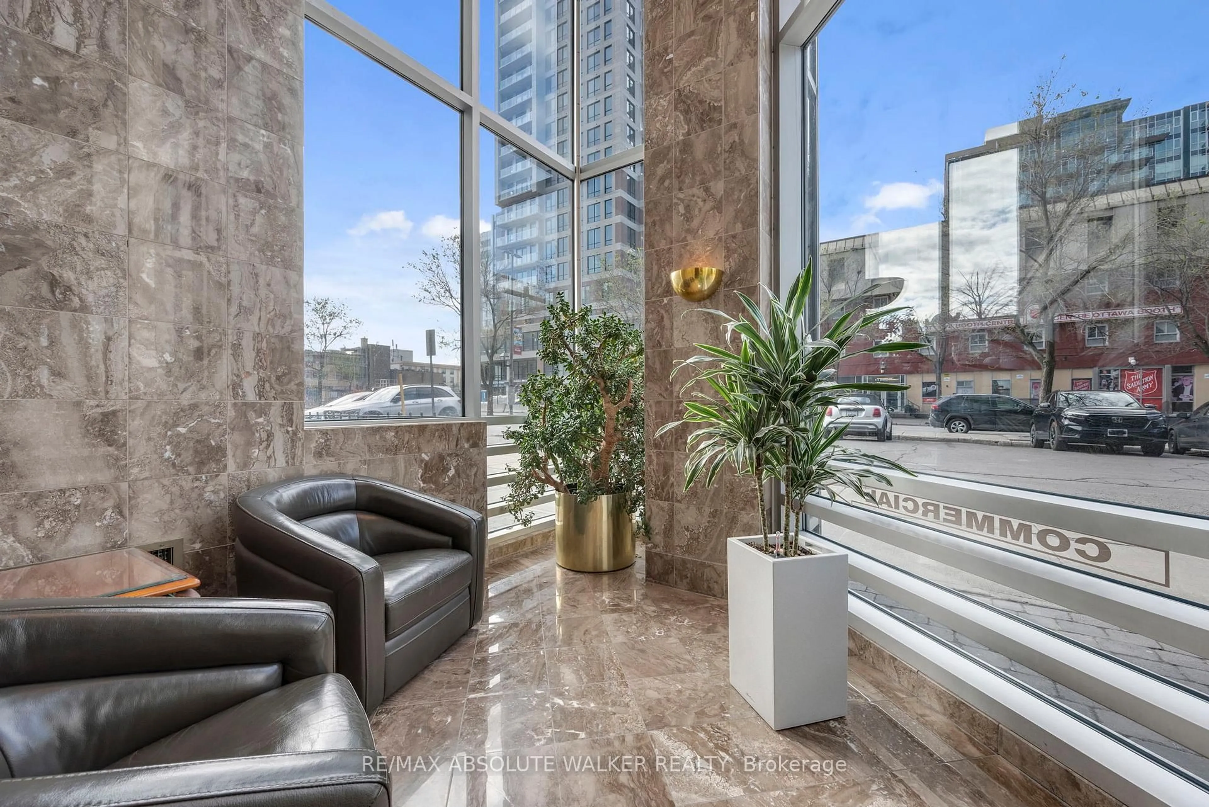 Lobby for 160 George St #1605, Ottawa Ontario K1N 9M2