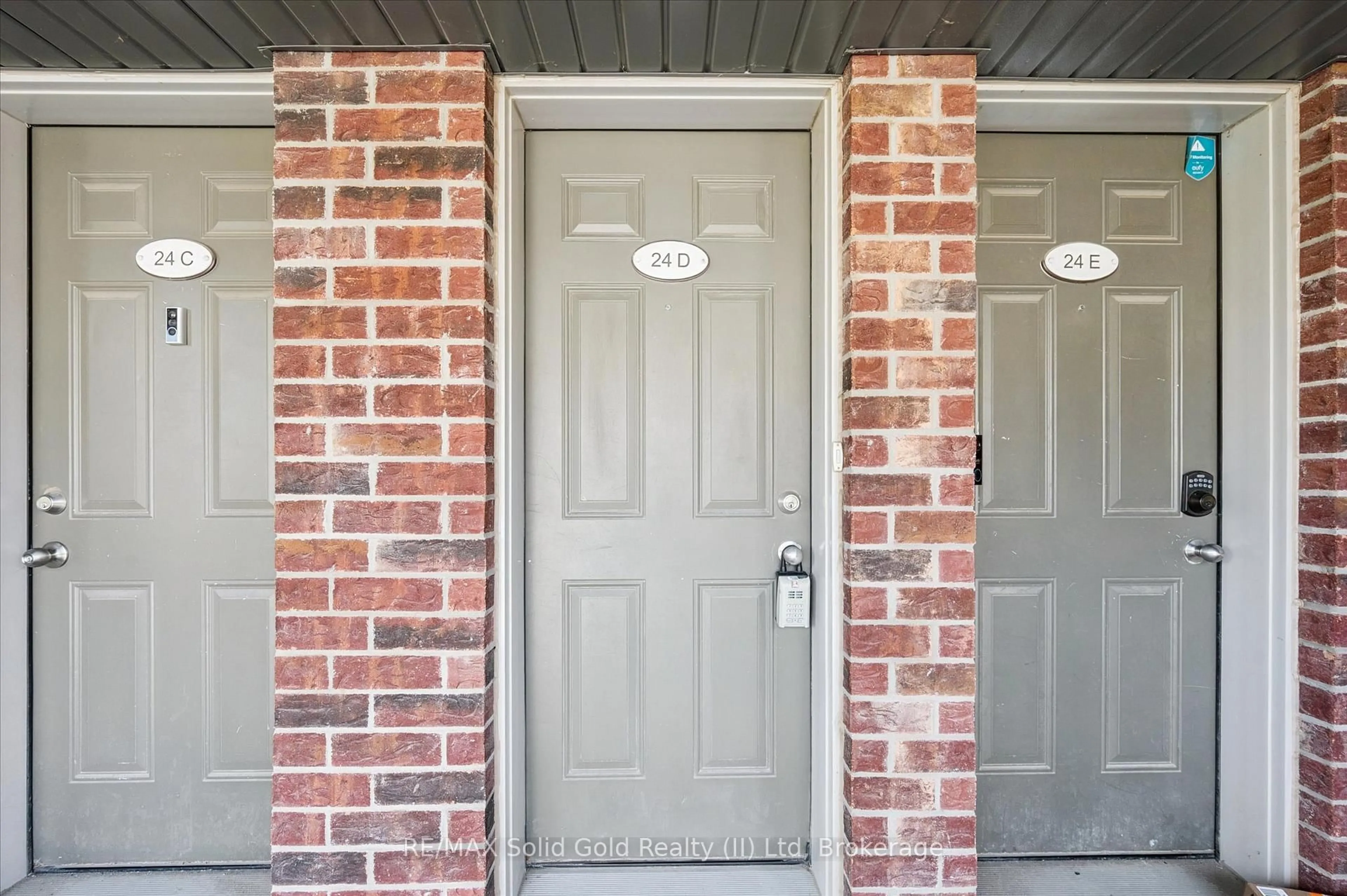 Unknown for 24 Sienna St #D, Kitchener Ontario N2R 0H6