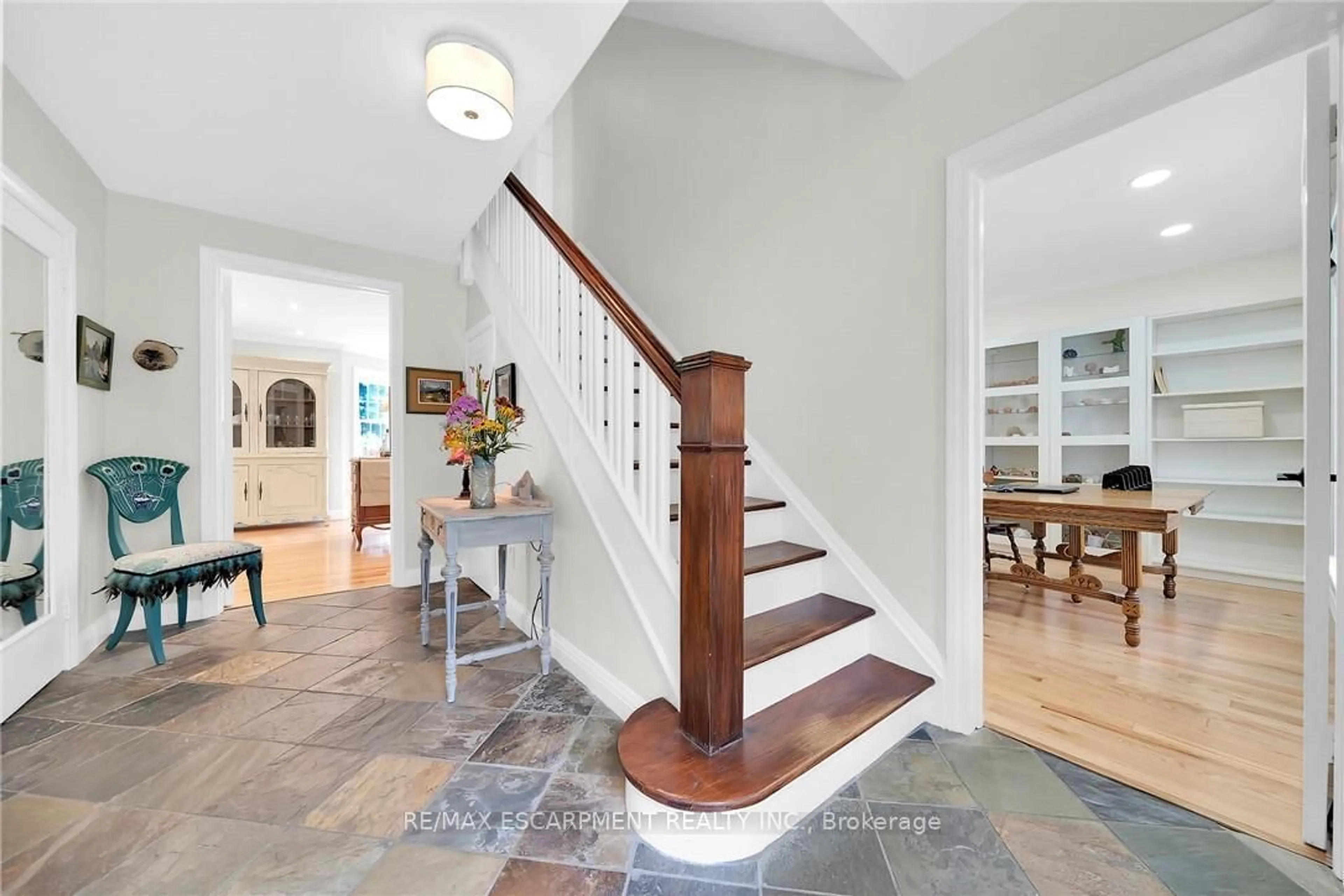 Unknown for 14 Simcoe Blvd, Norfolk Ontario N3Y 3L5