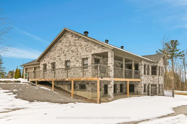 3280 Burnstown Rd, Renfrew 2