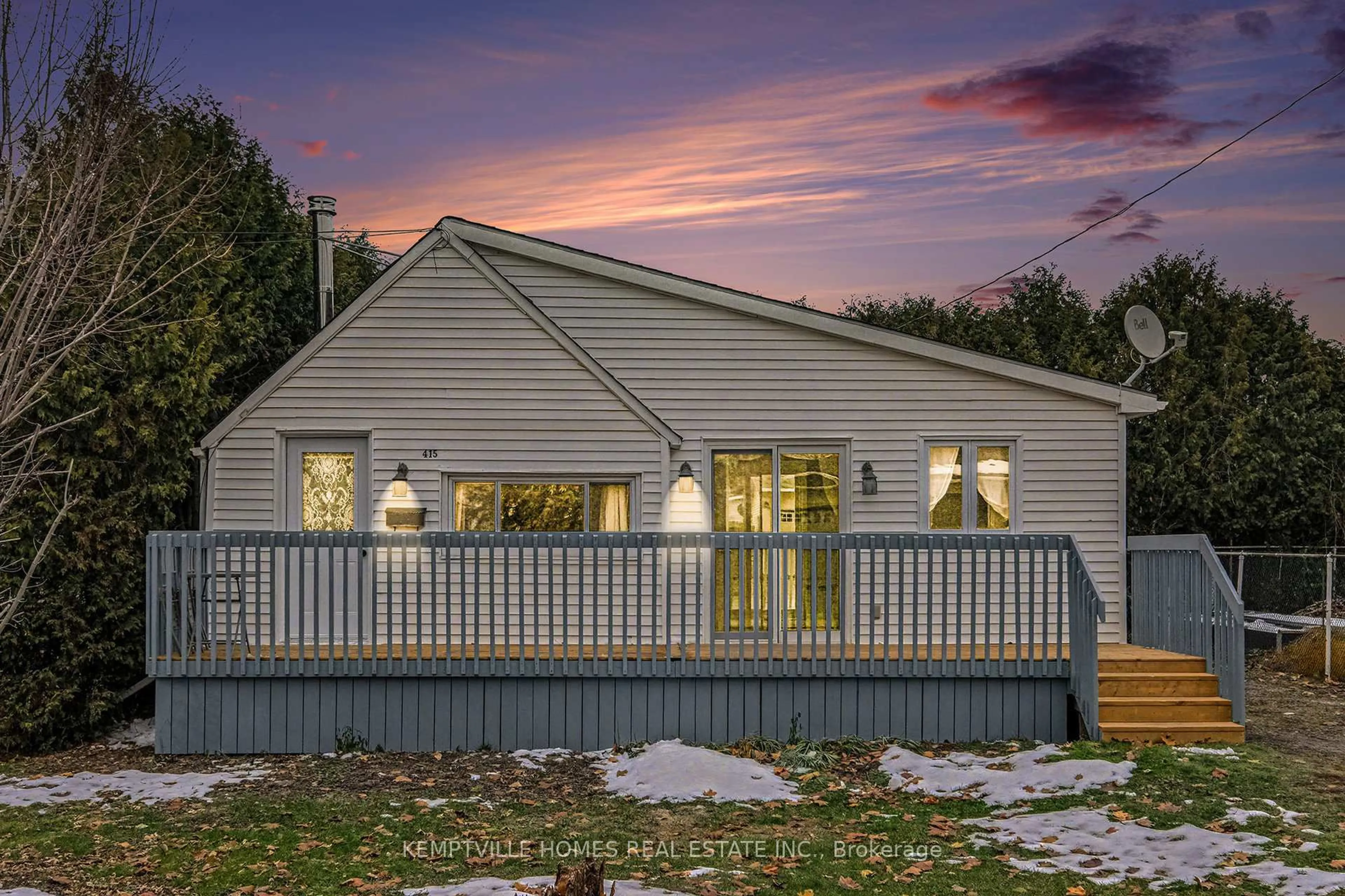 Home with vinyl exterior material, unknown for 415 BARNES St, North Grenville Ontario K0G 1J0