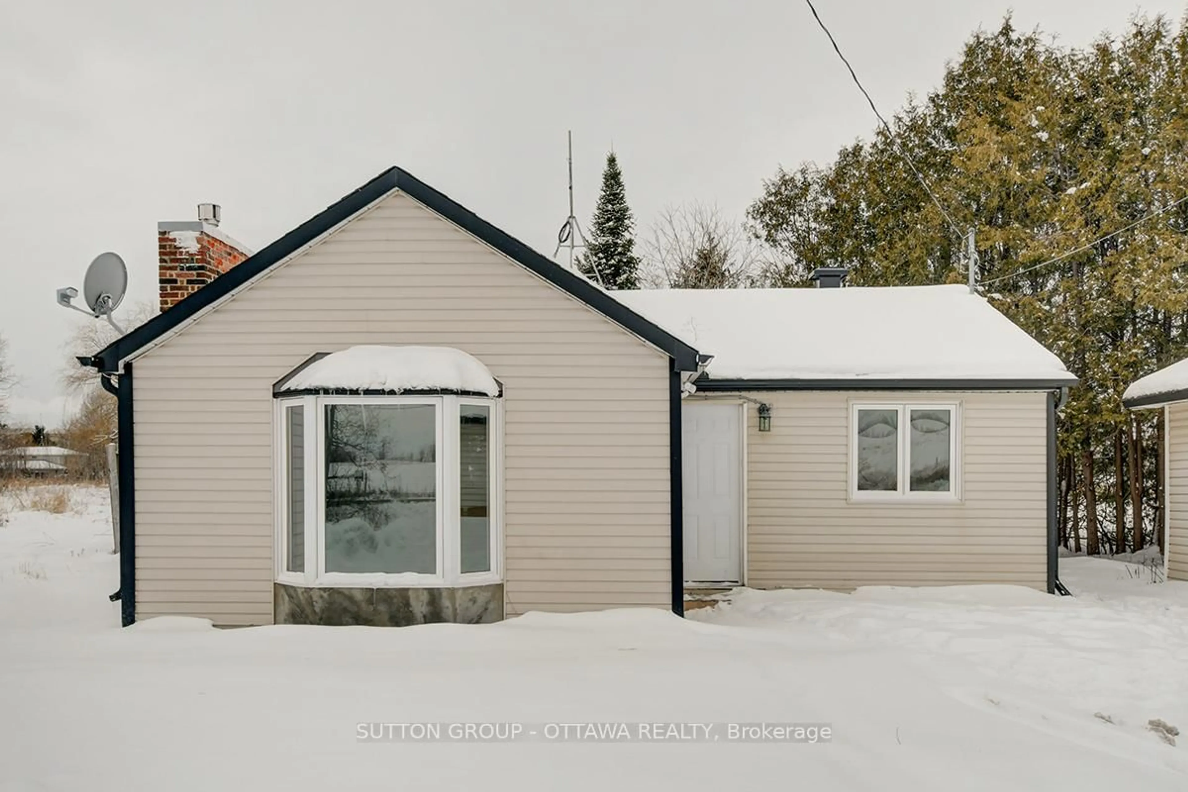 Unknown for 458 River Rd, Ottawa Ontario K1V 1E7