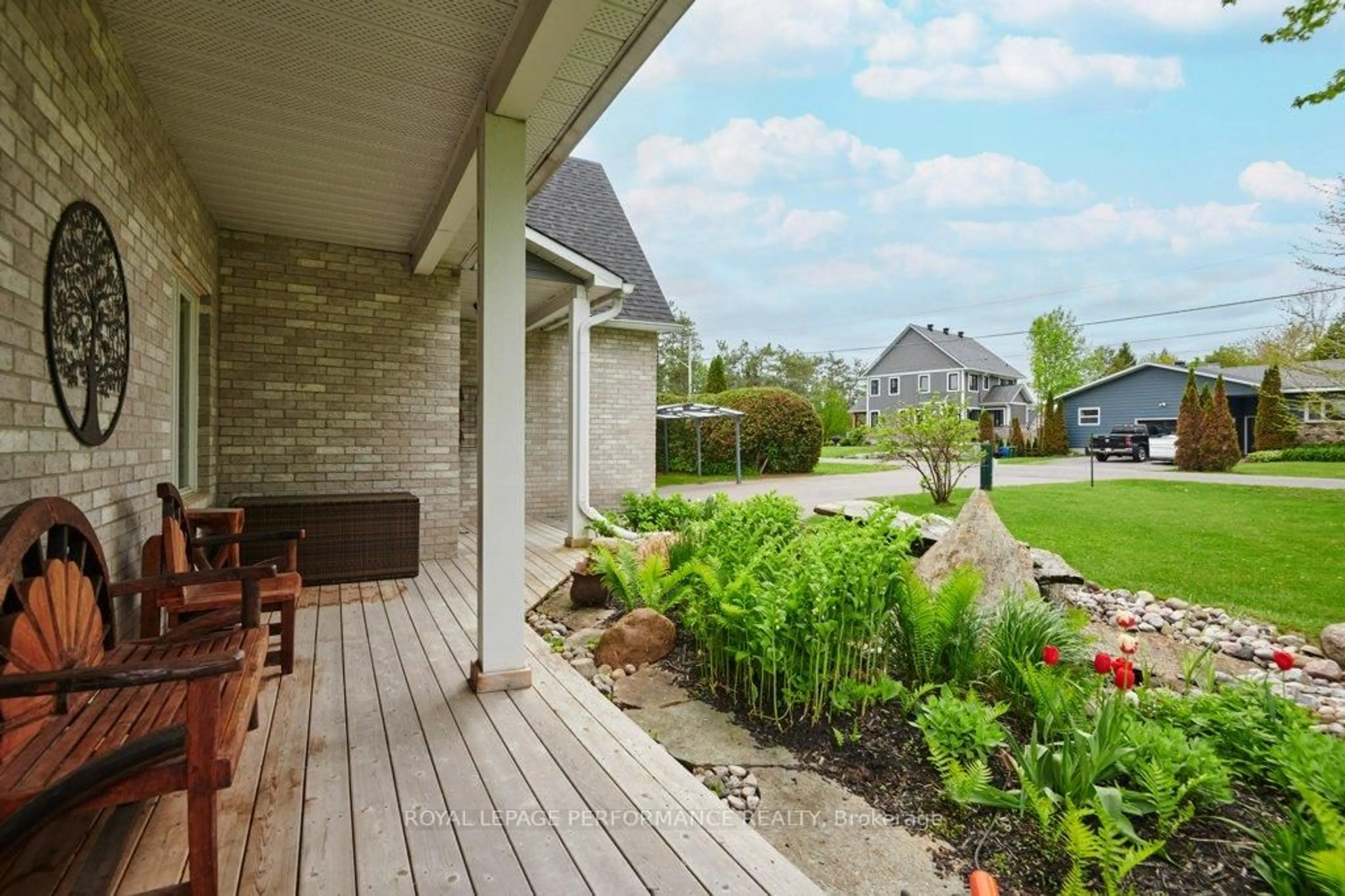 Unknown for 6099 James Bell Dr, Manotick Ontario K4M 1B3