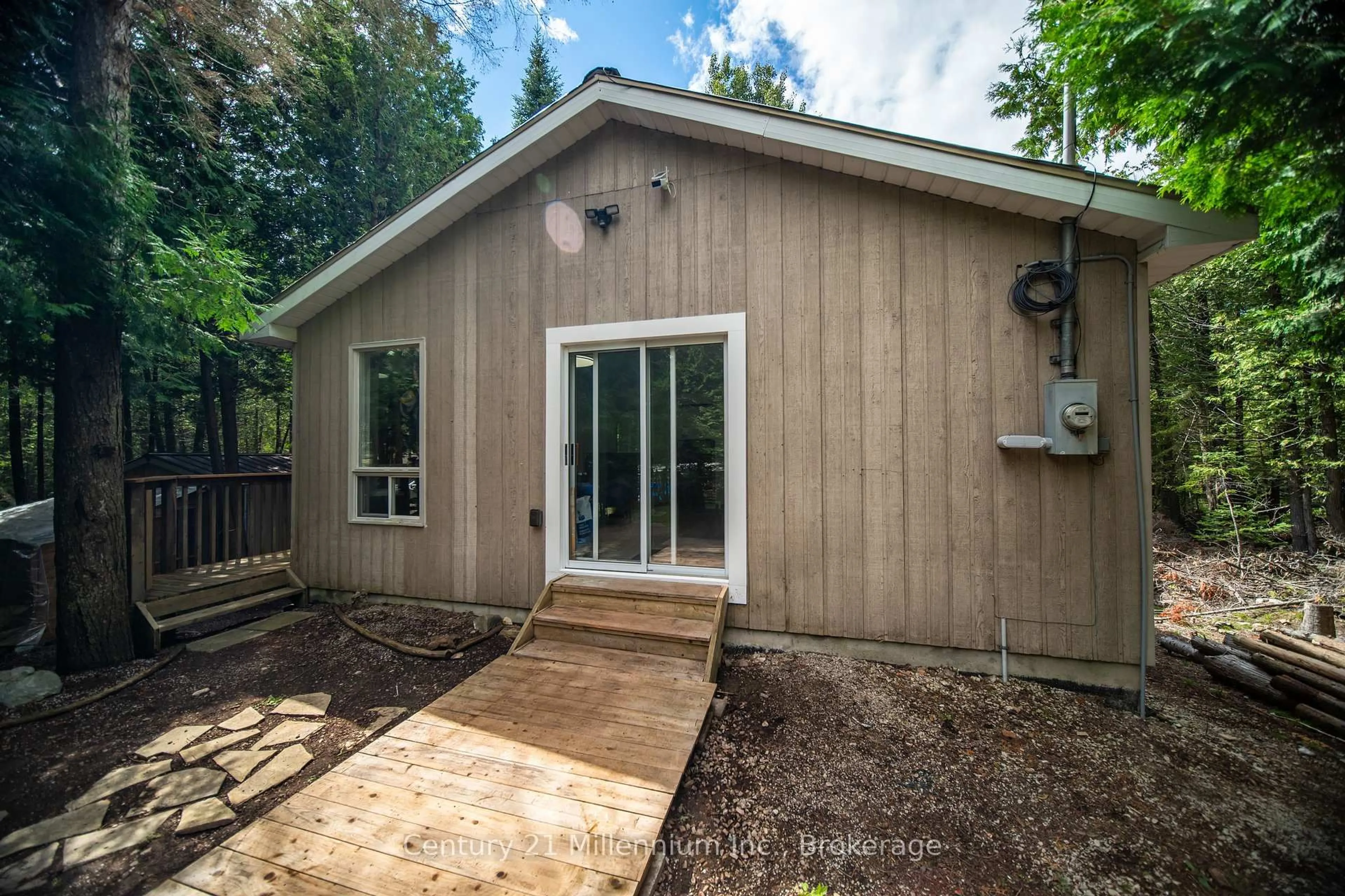 Unknown for 1025 West Rd, Northern Bruce Peninsula Ontario N0H 1W0