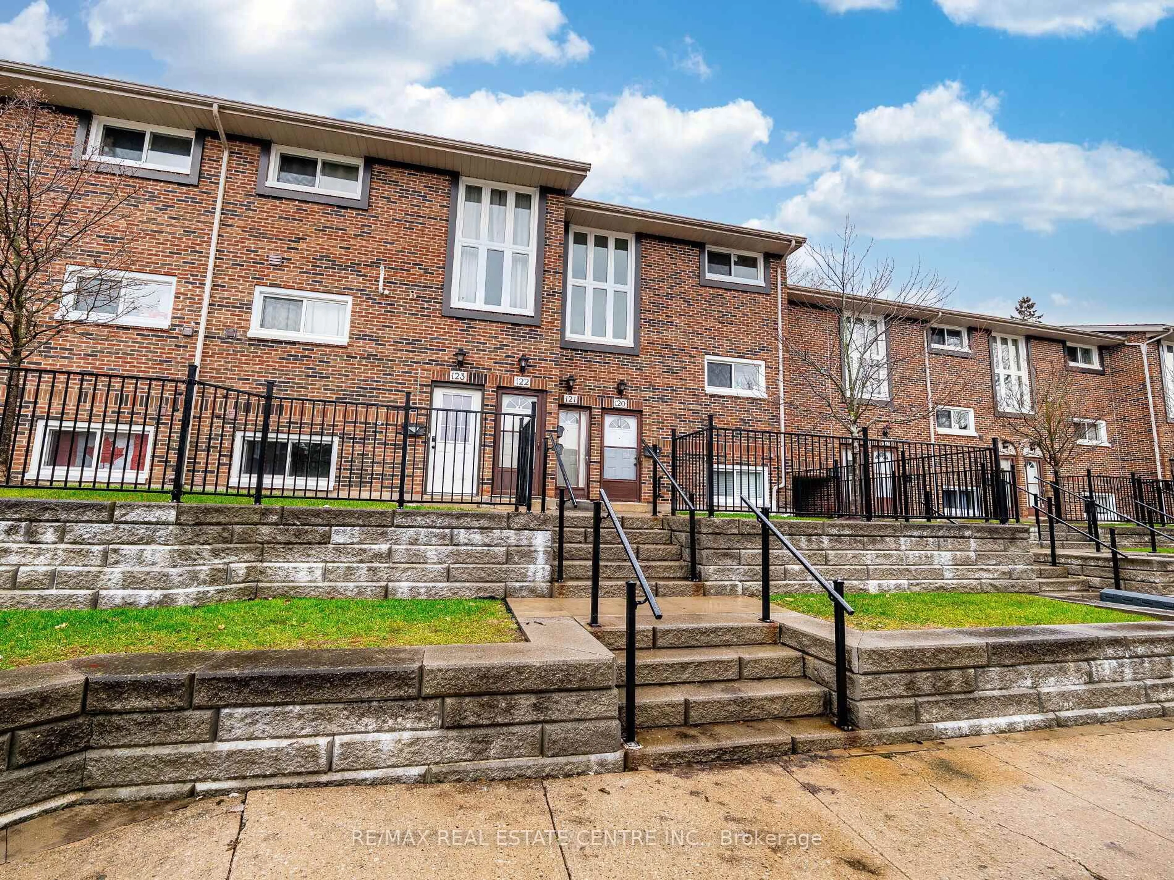 Unknown for 49 Rhonda Rd #121, Guelph Ontario N1H 7A4