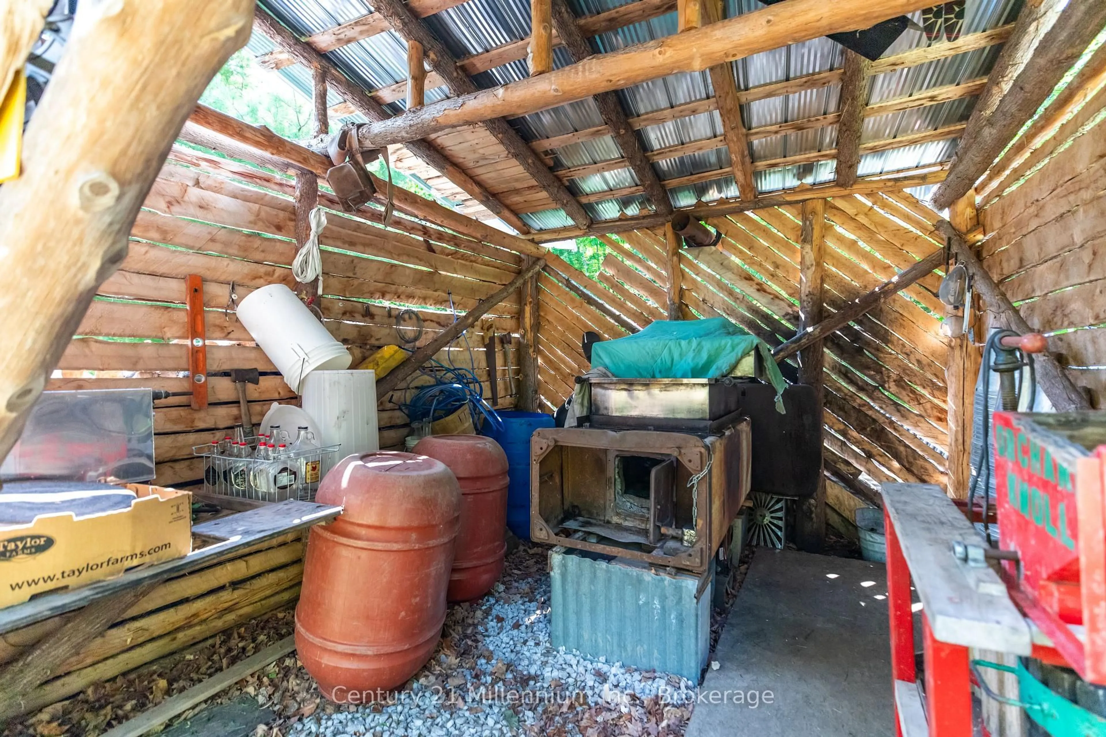 Shed for 667 East Rd, Northern Bruce Peninsula Ontario N0H 1W0