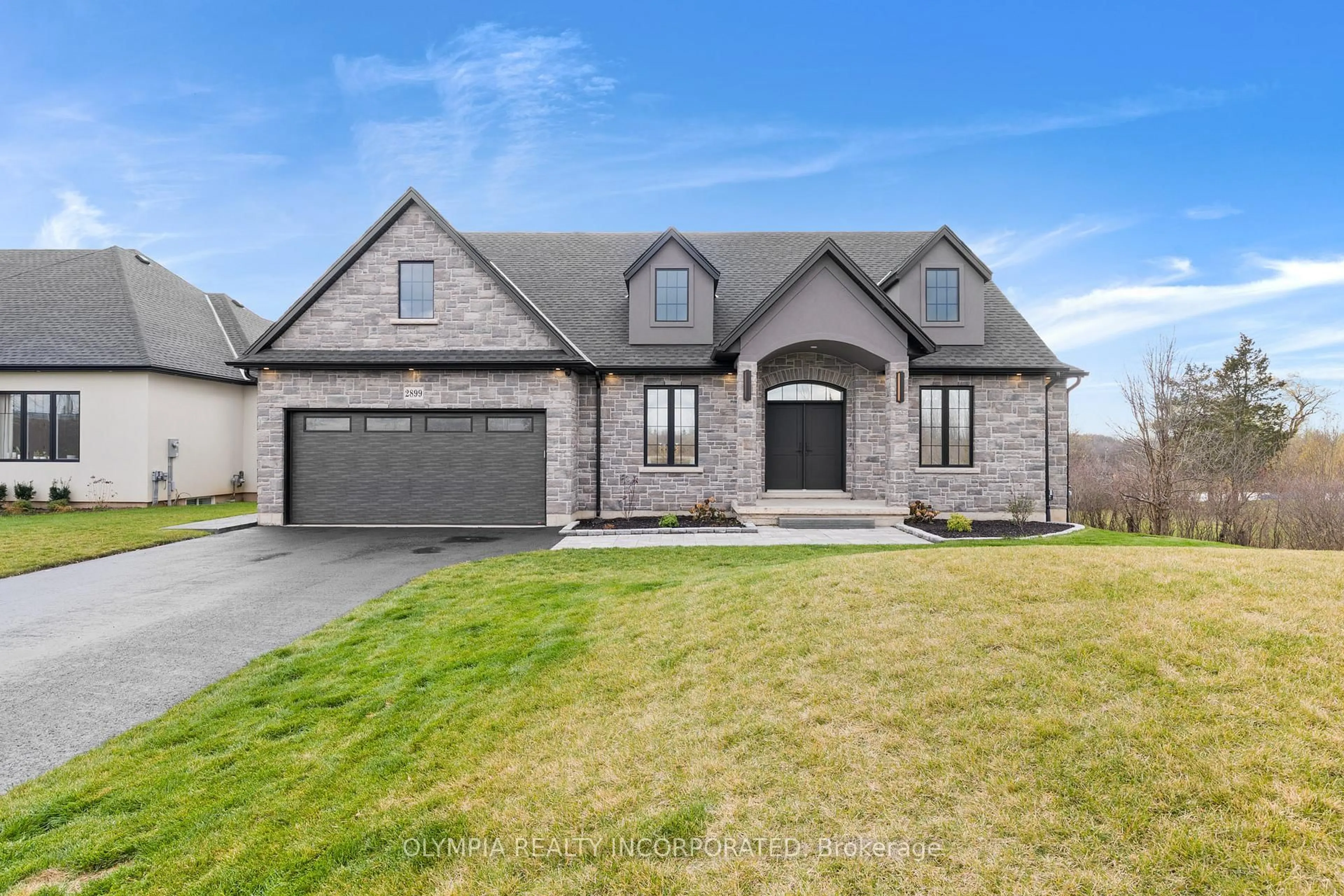 Home with brick exterior material, street for 2899 Townline Rd, Fort Erie Ontario L0S 1S0