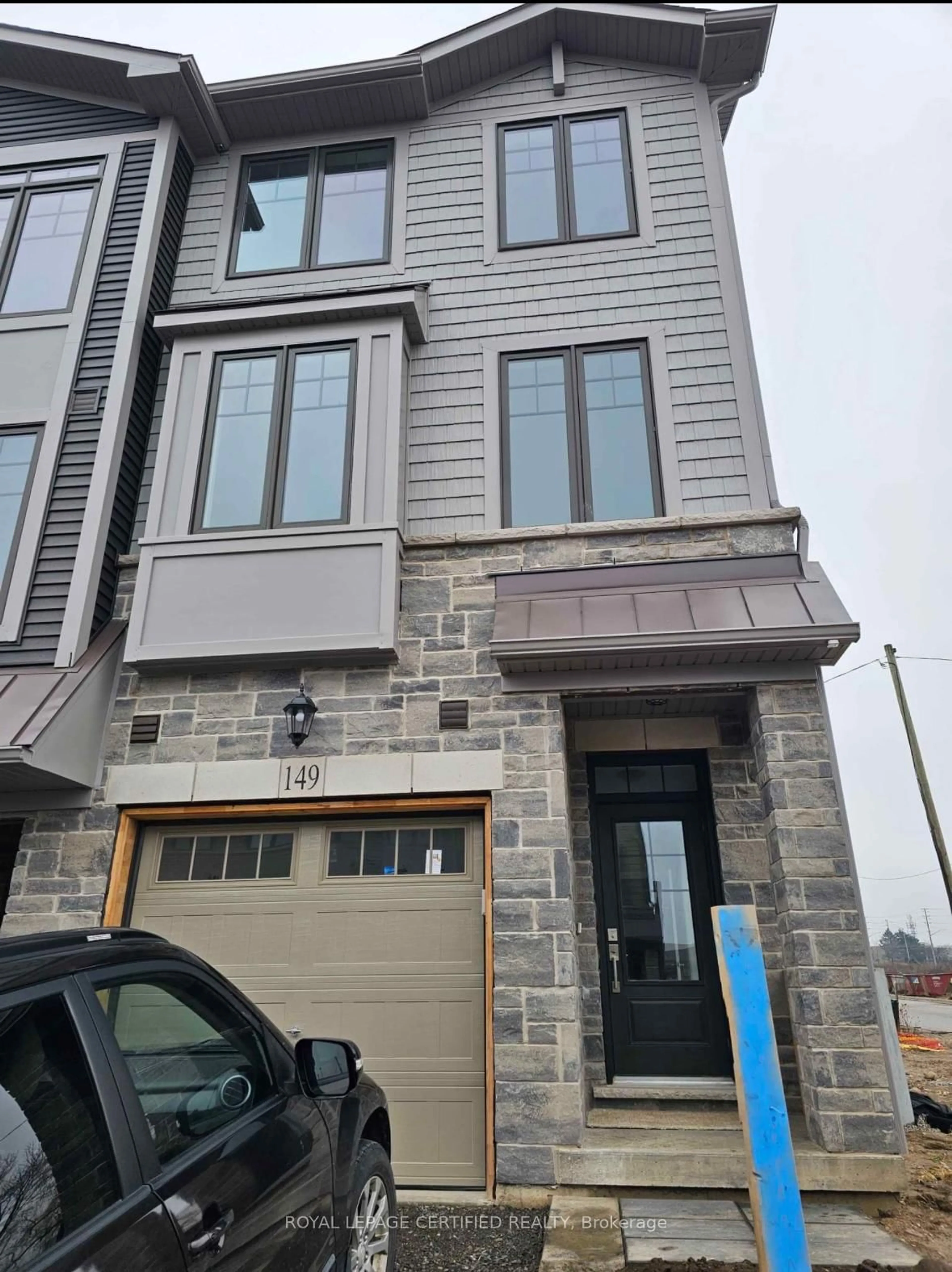 Home with brick exterior material, street for 10 Birmingham Dr. 149 Dr, Cambridge Ontario N1R 0C6