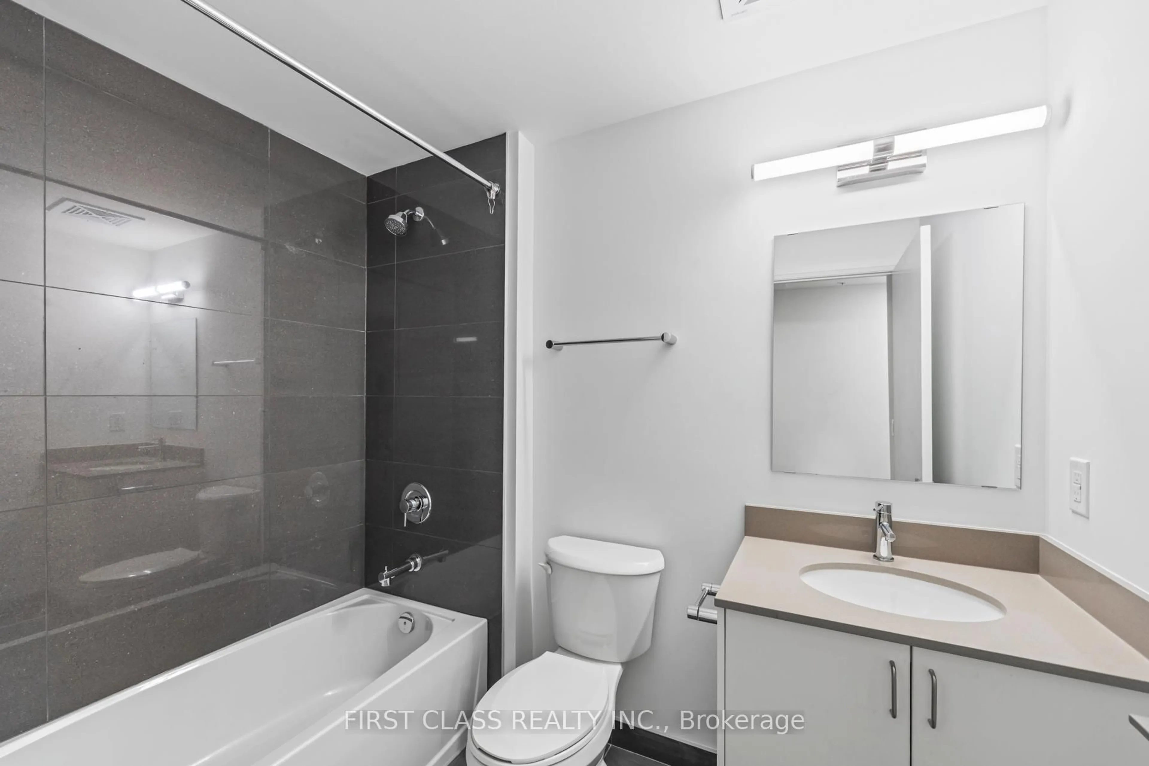 Standard bathroom, ceramic/tile floor for 223 Princess St #403, Kingston Ontario K7L 1B3