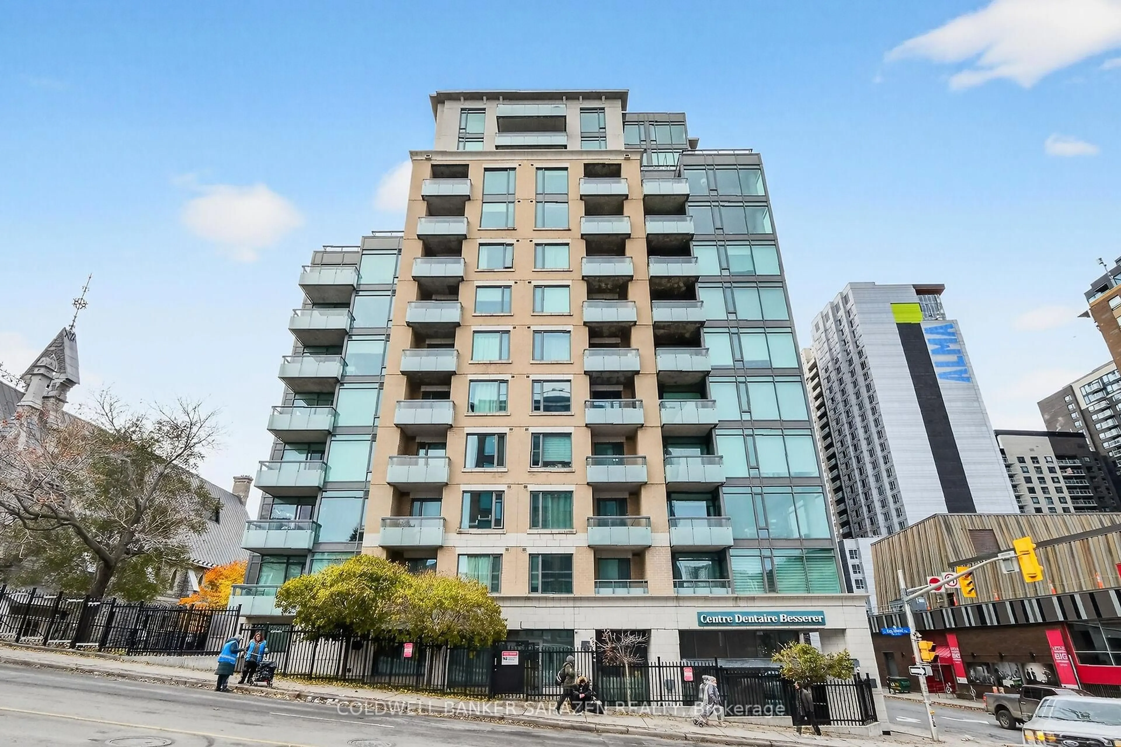 Unknown for 238 BESSERER St #212, Ottawa Ontario K1N 6B1