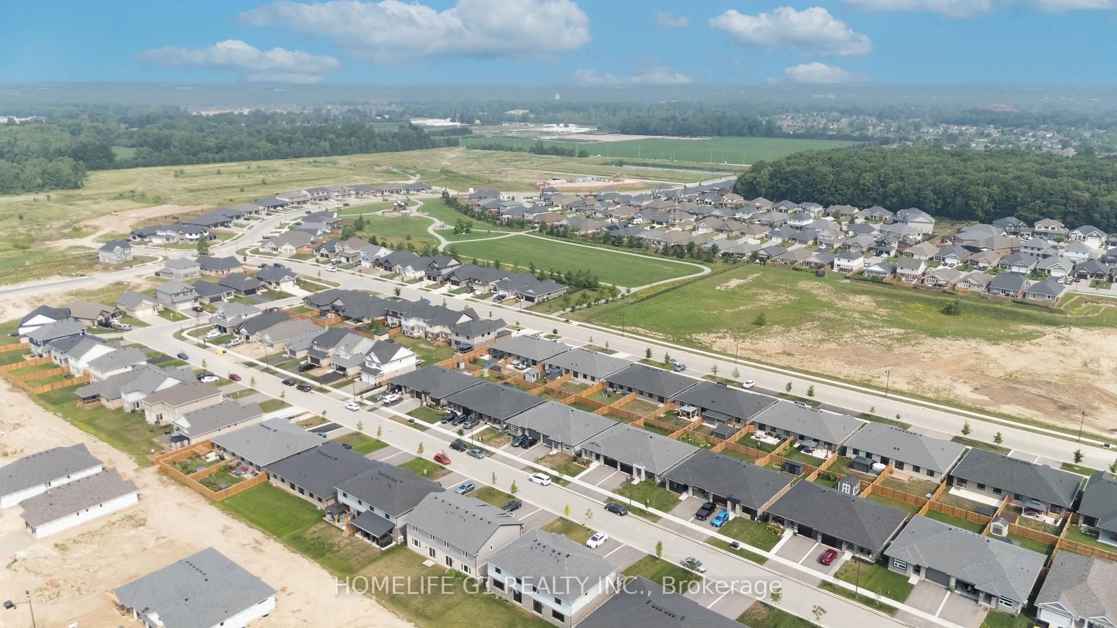 A pic from outside/outdoor area/front of a property/back of a property/a pic from drone, street for 49 Feathers Crossing, St. Thomas Ontario N5R 0M3