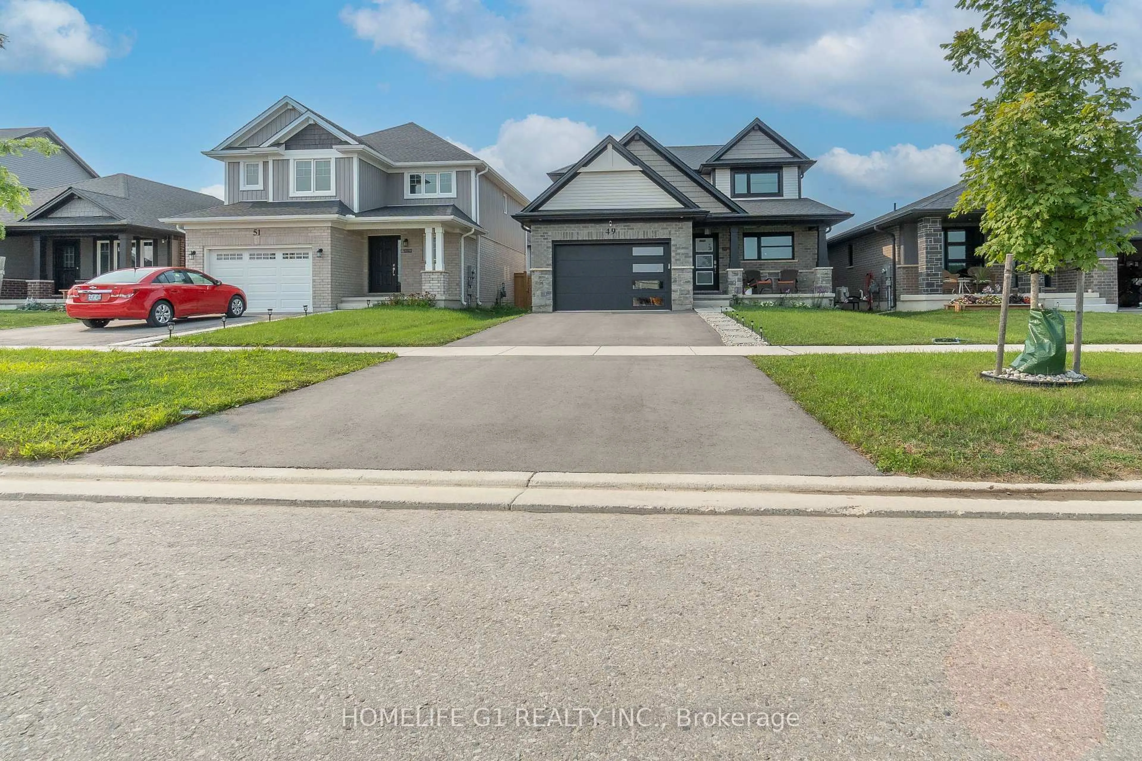 Unknown for 49 Feathers Crossing, St. Thomas Ontario N5R 0M3