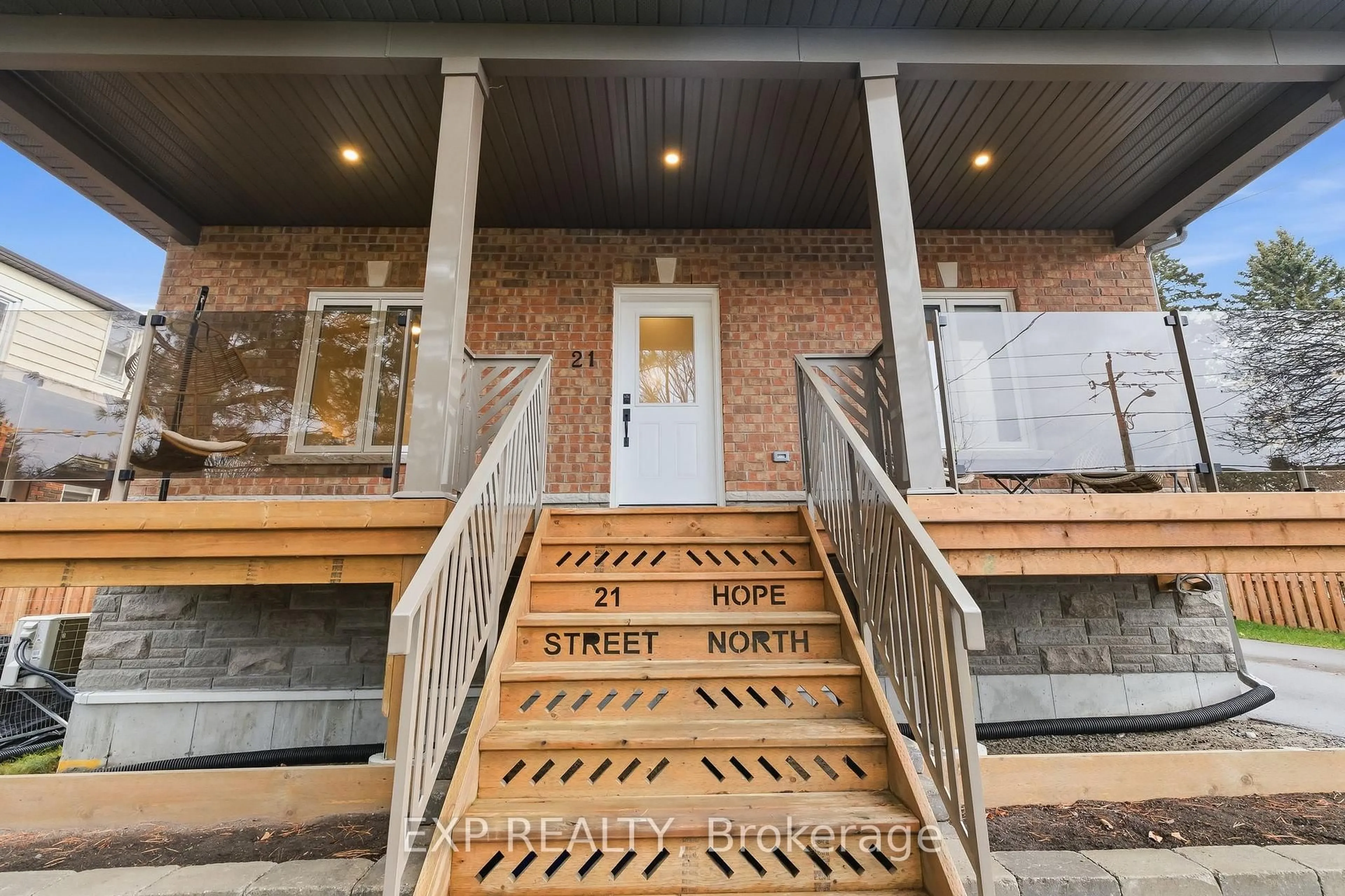 Unknown for 21 Hope St, Port Hope Ontario L1A 2N4