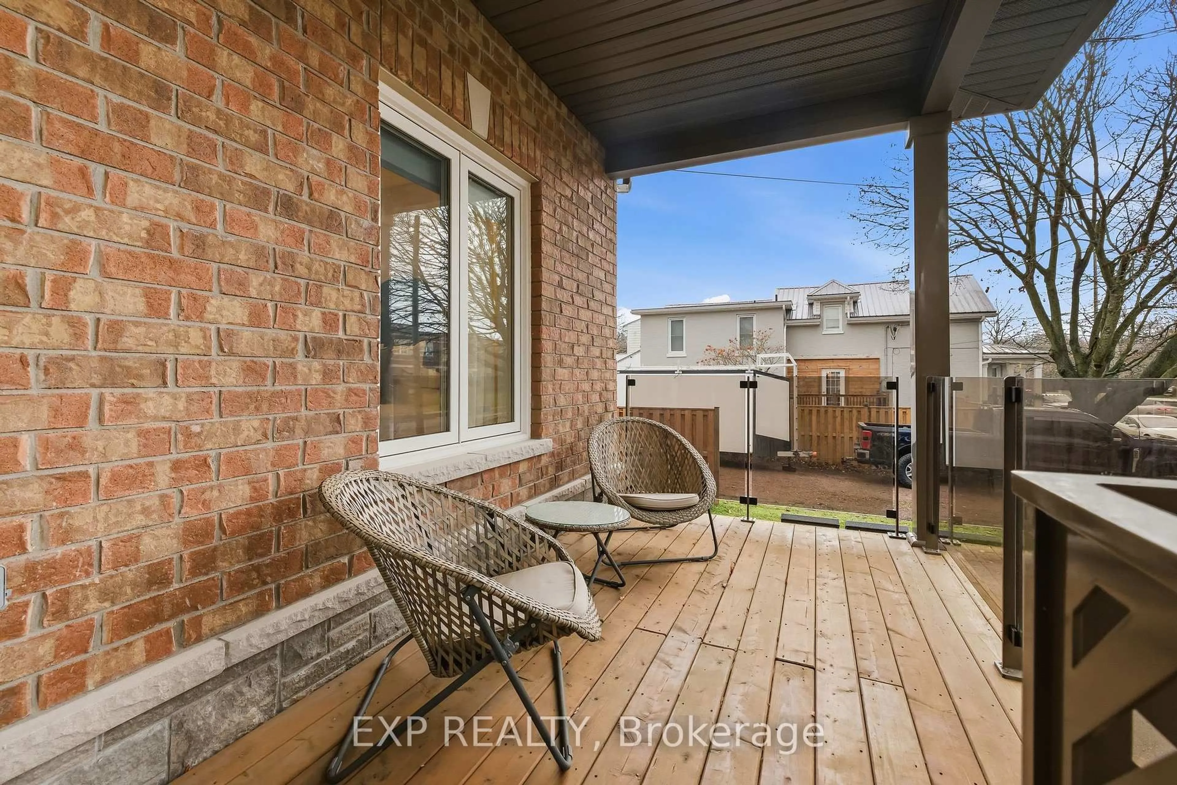 Patio, street for 21 Hope St, Port Hope Ontario L1A 2N4