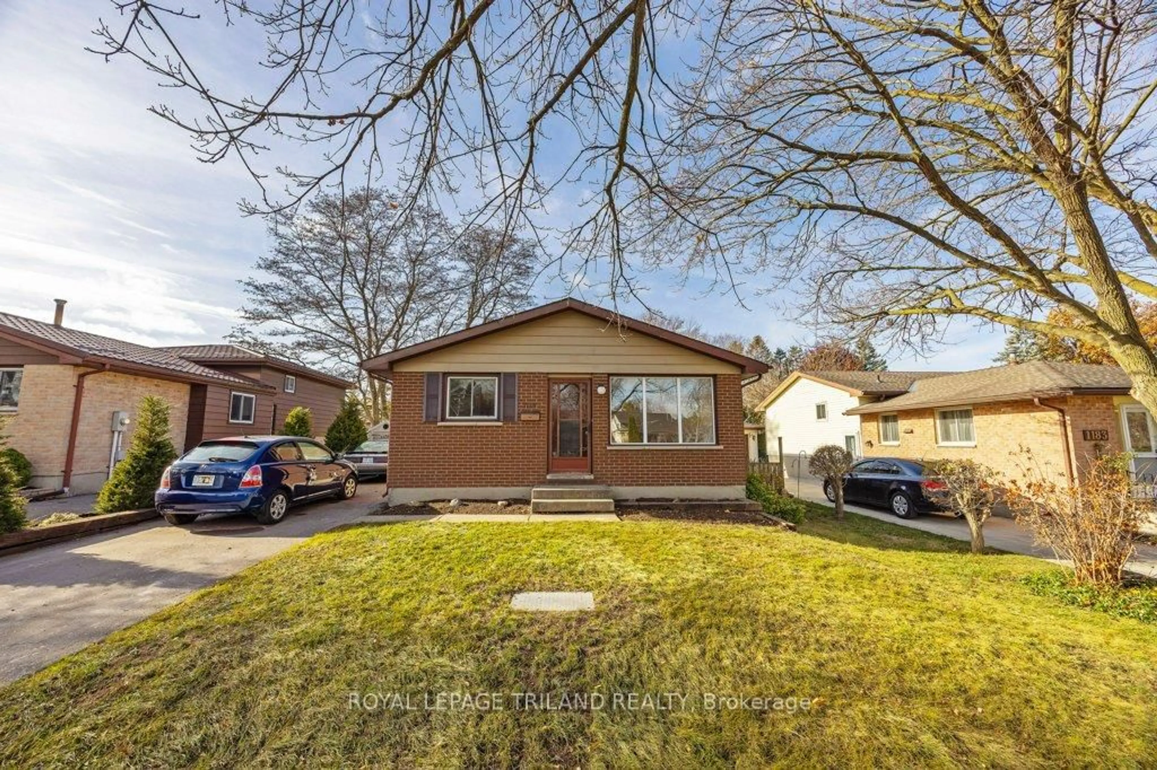 Home with brick exterior material, street for 1179 Gatewood Rd, London East Ontario N5Y 4Z2