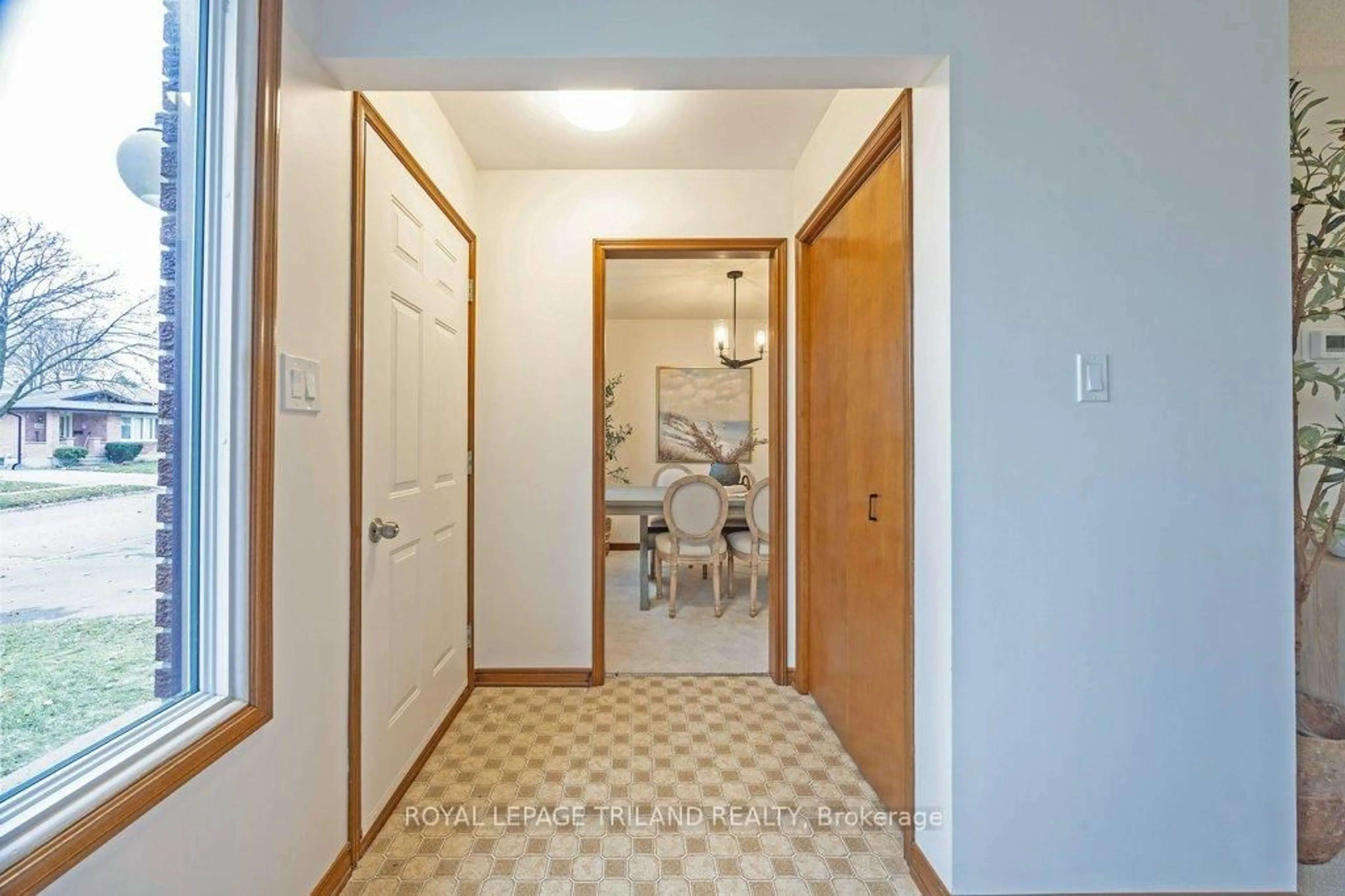 Unknown for 1179 Gatewood Rd, London East Ontario N5Y 4Z2